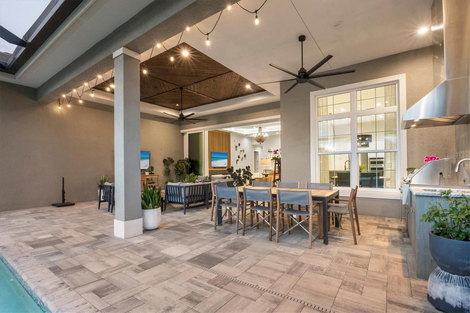 8254 PAVIA WAY, LAKEWOOD RANCH, FL, 34202