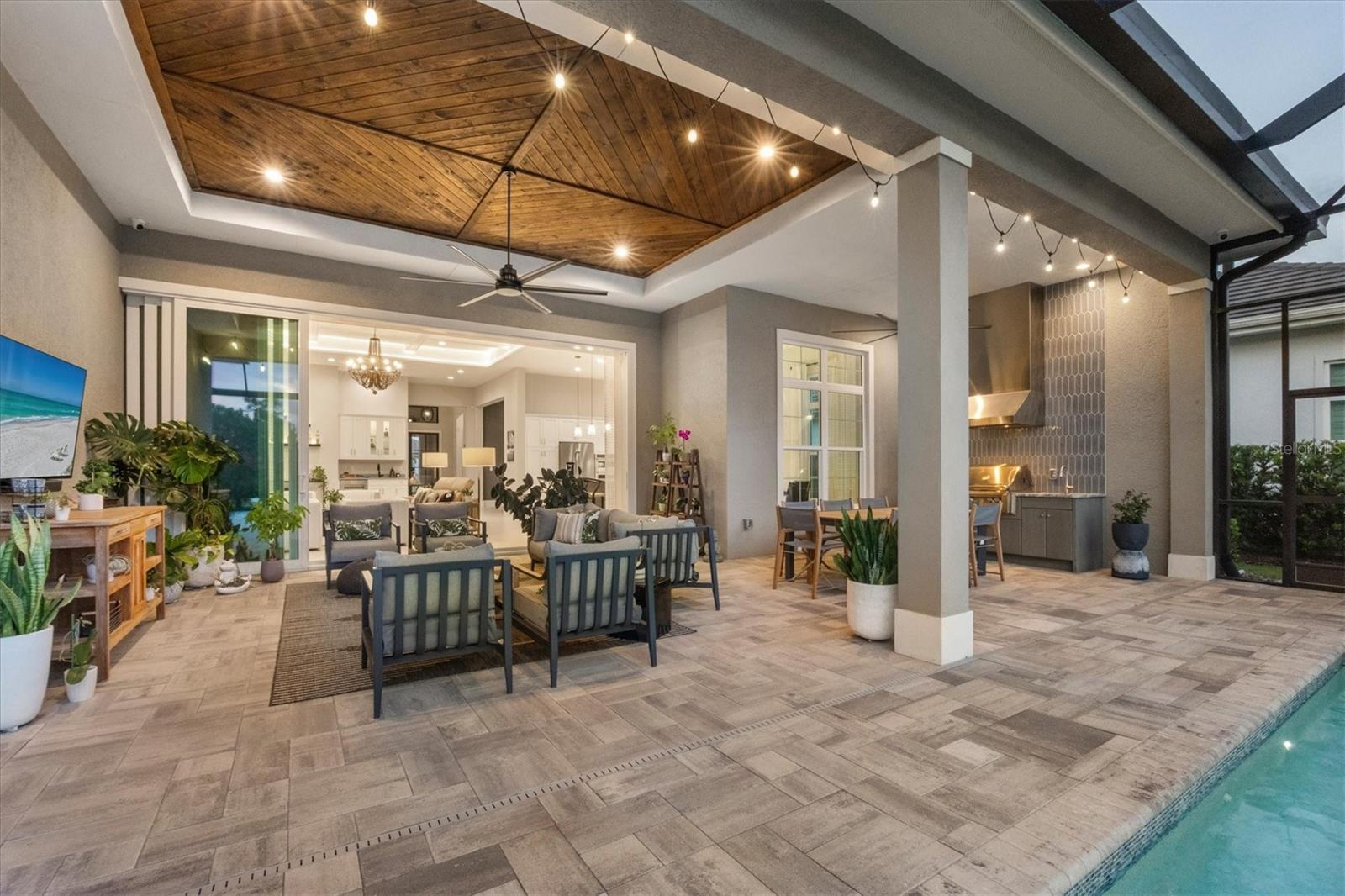 8254 PAVIA WAY, LAKEWOOD RANCH, FL, 34202