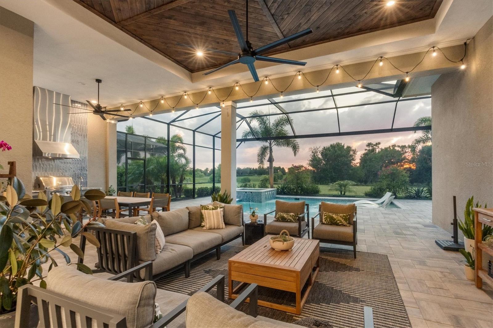 8254 PAVIA WAY, LAKEWOOD RANCH, FL, 34202