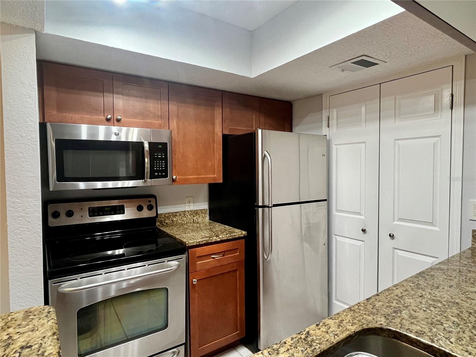 10200 GANDY BLVD N #1229, ST PETERSBURG, FL, 33702
