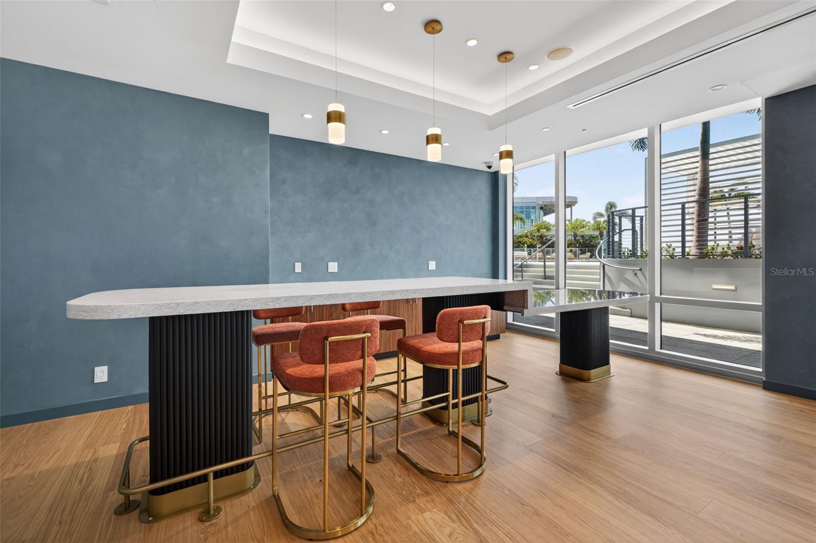 400 CENTRAL AVE #3706, ST PETERSBURG, FL, 33701
