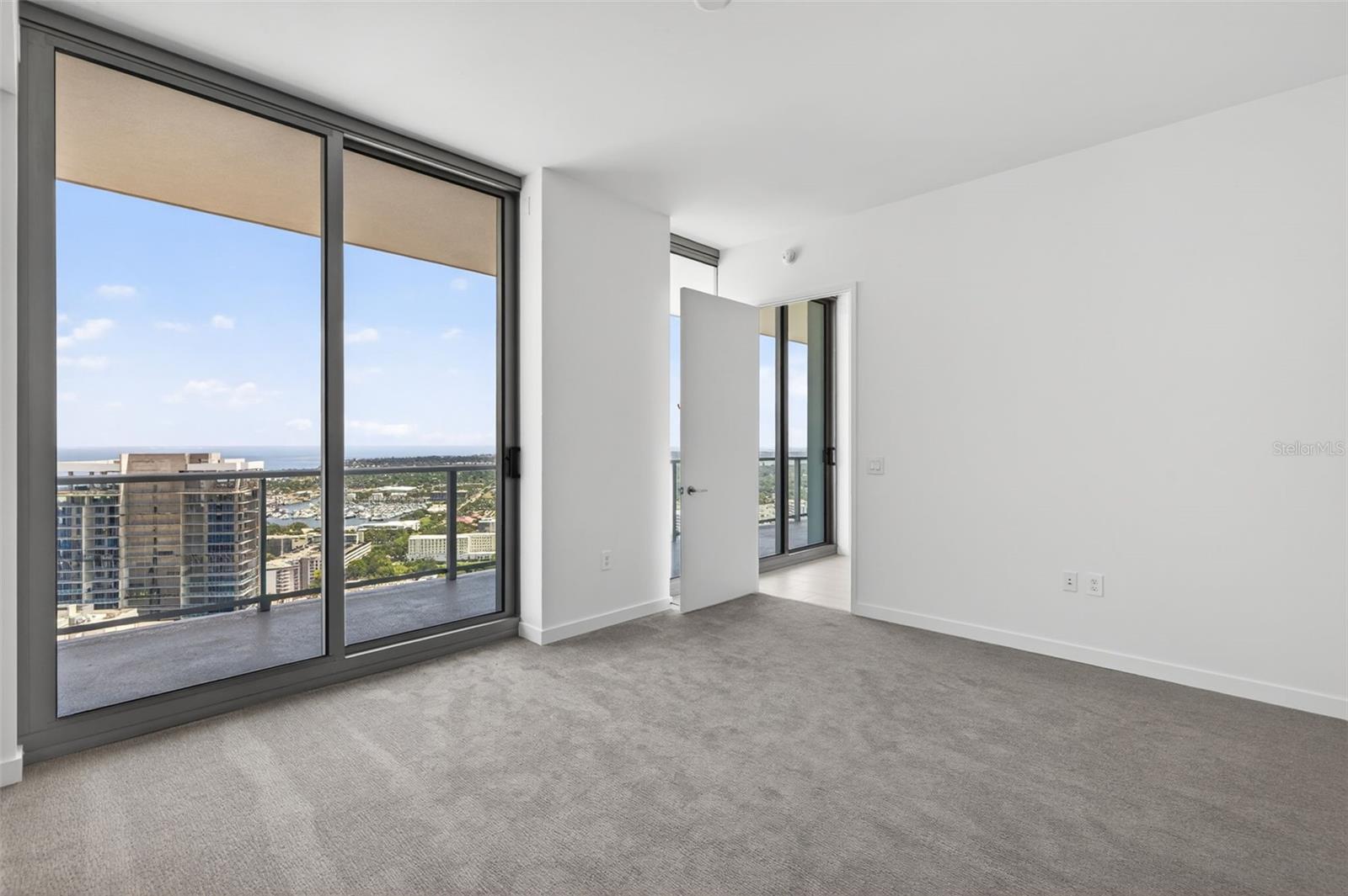 400 CENTRAL AVE #3706, ST PETERSBURG, FL, 33701