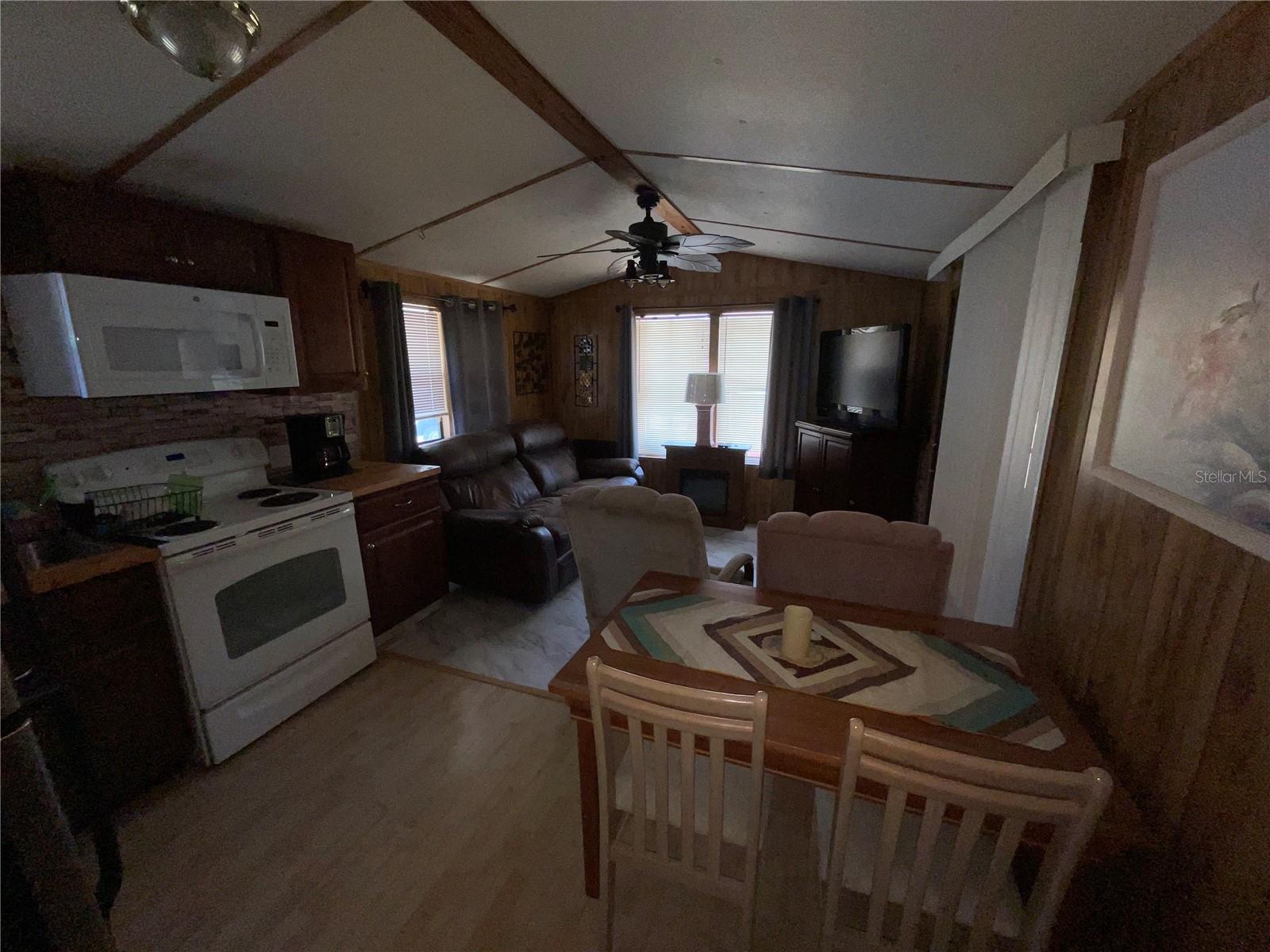 38130 MCDONALD ST #23, DADE CITY, FL, 33525