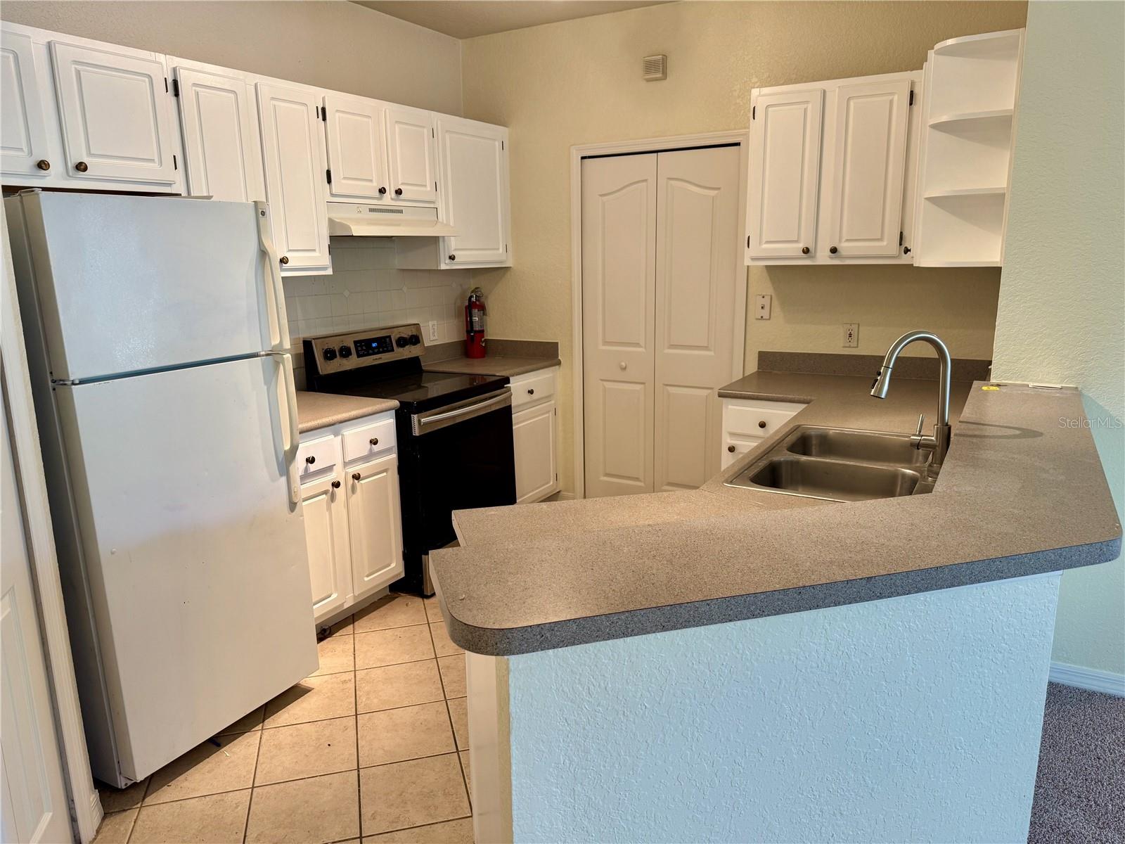 1100 LAKE SHADOW CIR #2302, MAITLAND, FL, 32751