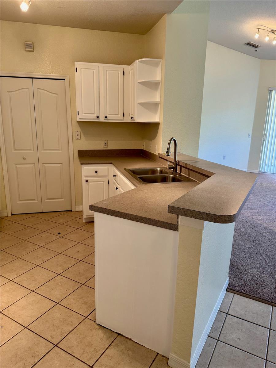 1100 LAKE SHADOW CIR #2302, MAITLAND, FL, 32751