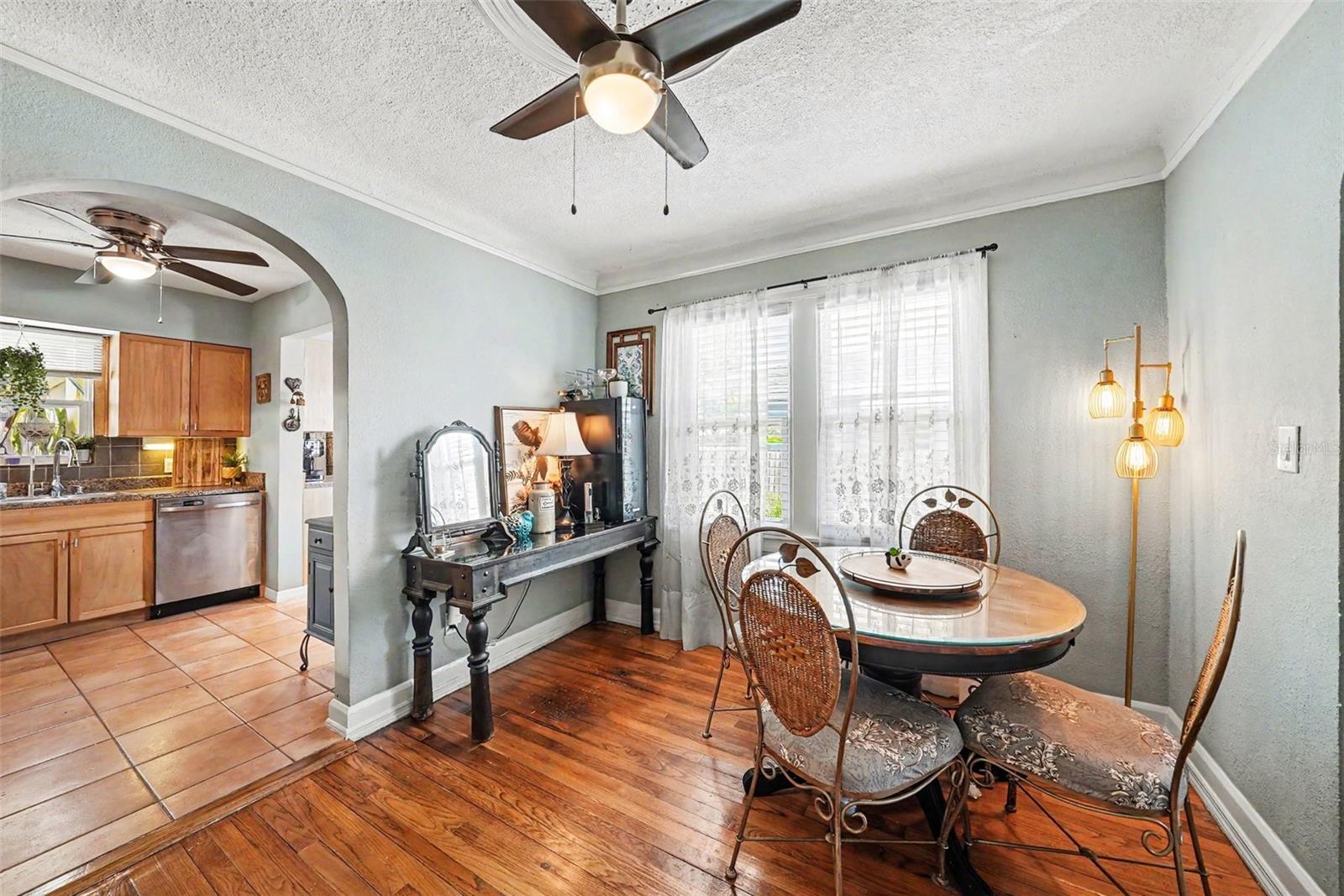 2827 9TH AVE N, ST PETERSBURG, FL, 33713