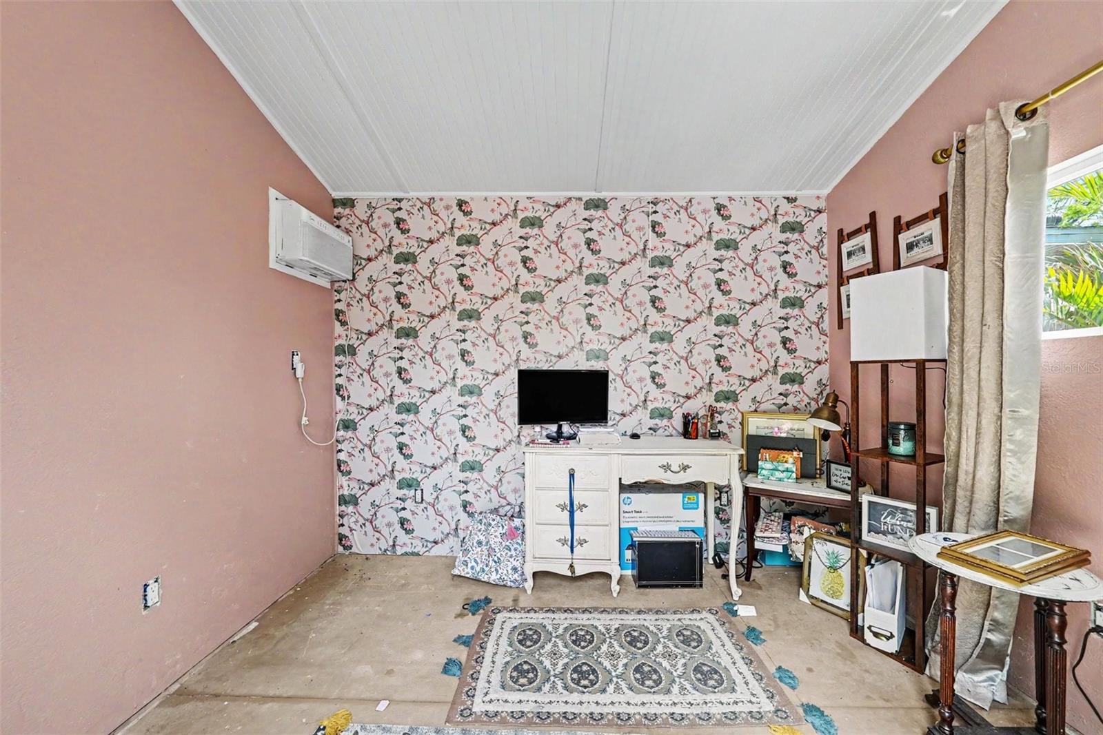 2827 9TH AVE N, ST PETERSBURG, FL, 33713