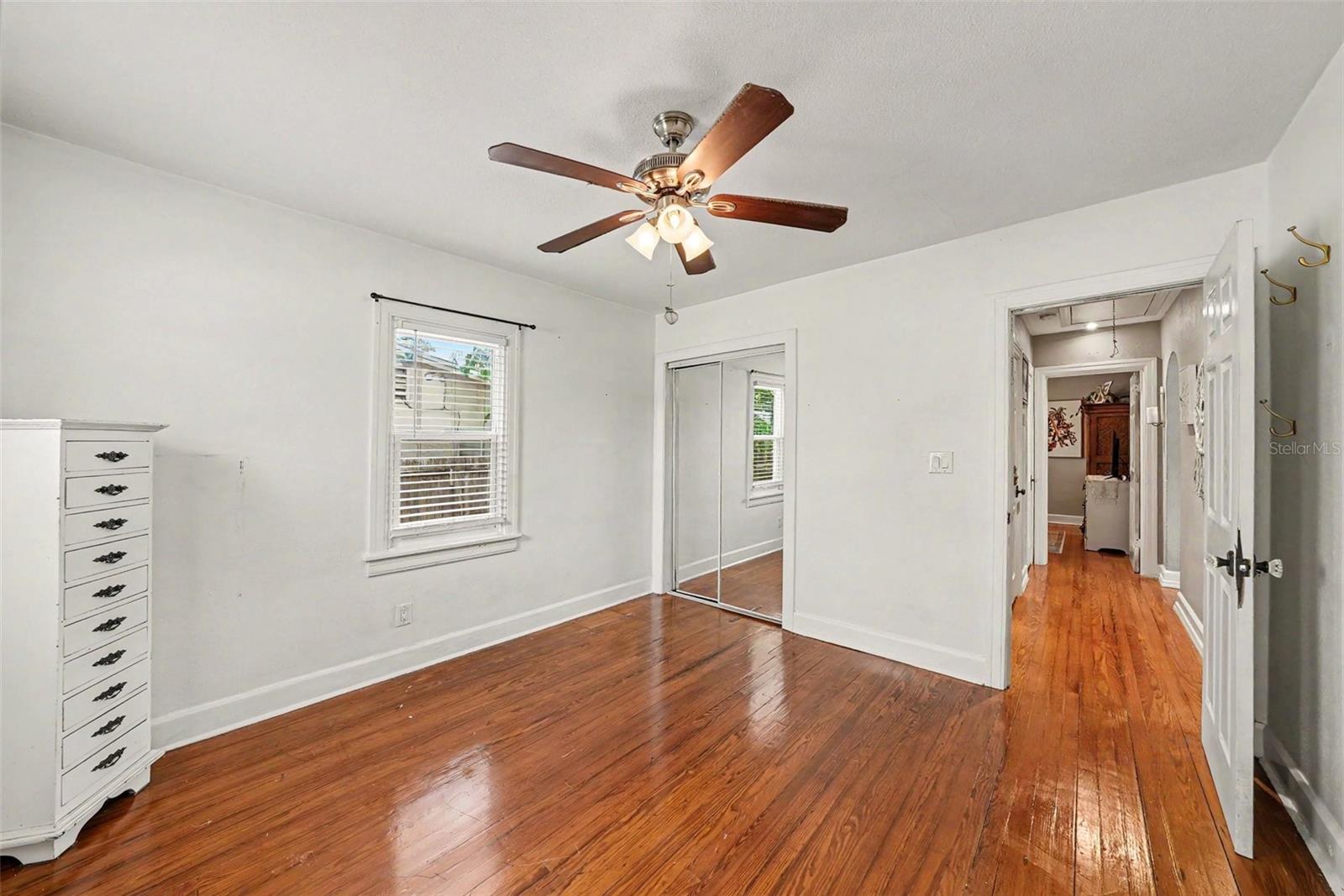 2827 9TH AVE N, ST PETERSBURG, FL, 33713