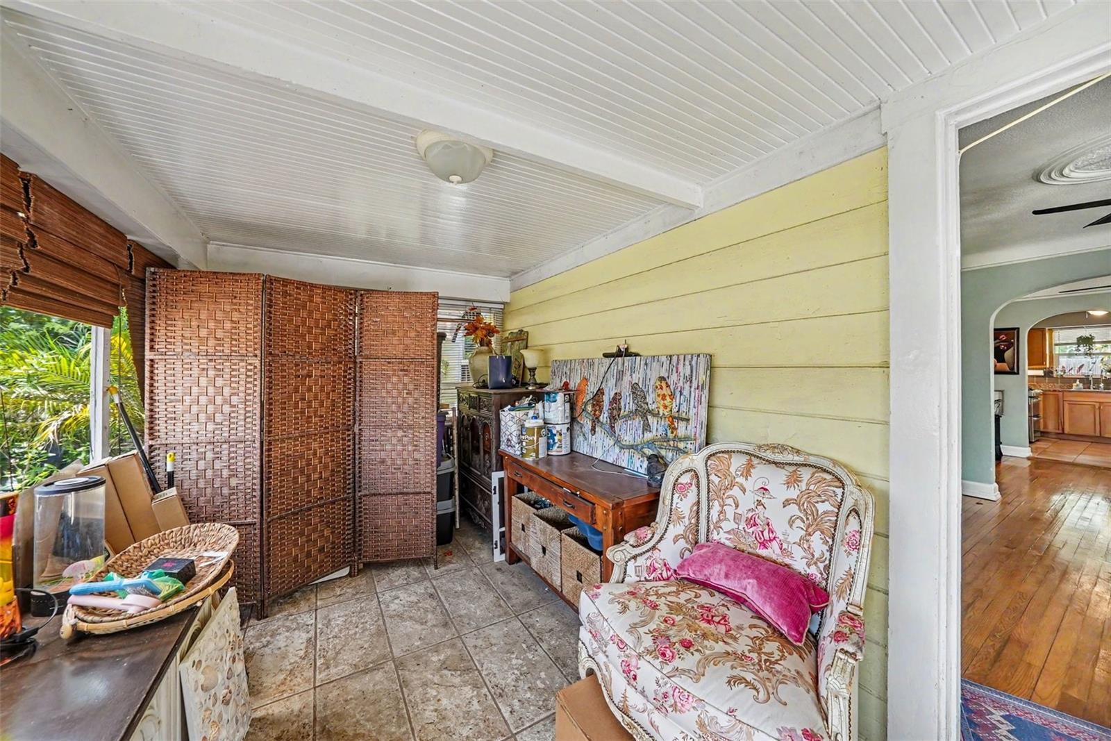 2827 9TH AVE N, ST PETERSBURG, FL, 33713