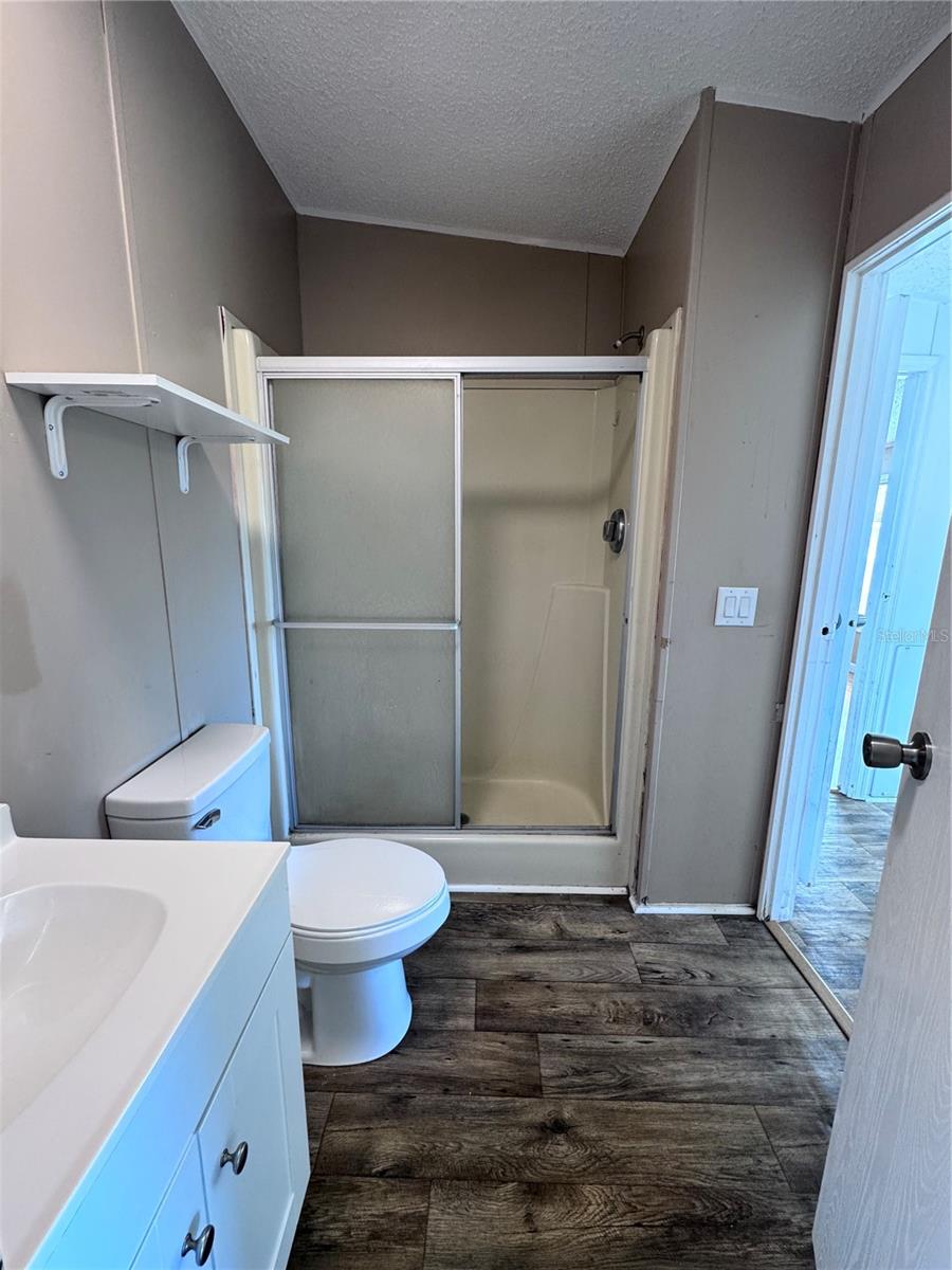 4300 MEADOW RIDGE AVE, MULBERRY, FL, 33860