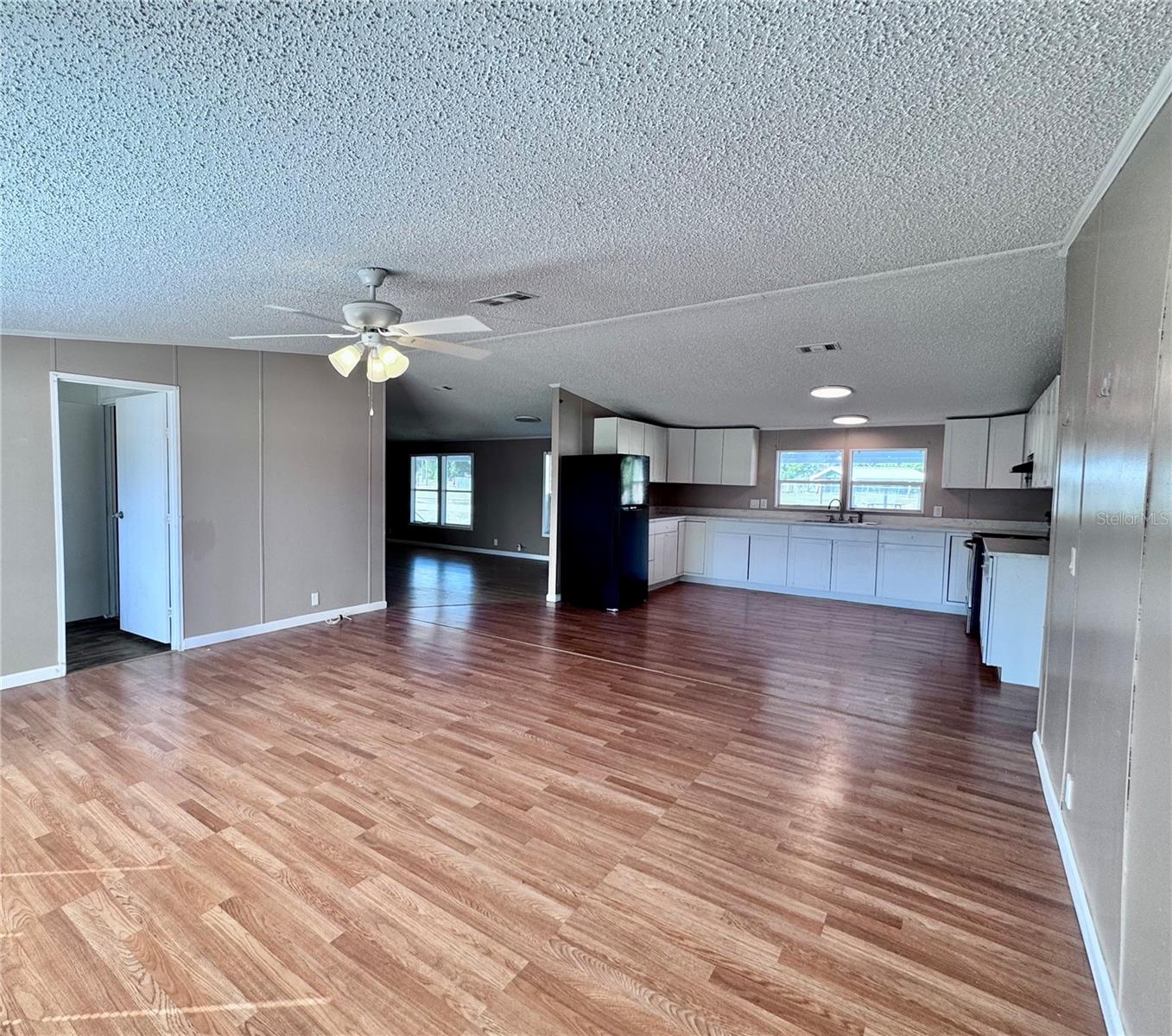 4300 MEADOW RIDGE AVE, MULBERRY, FL, 33860