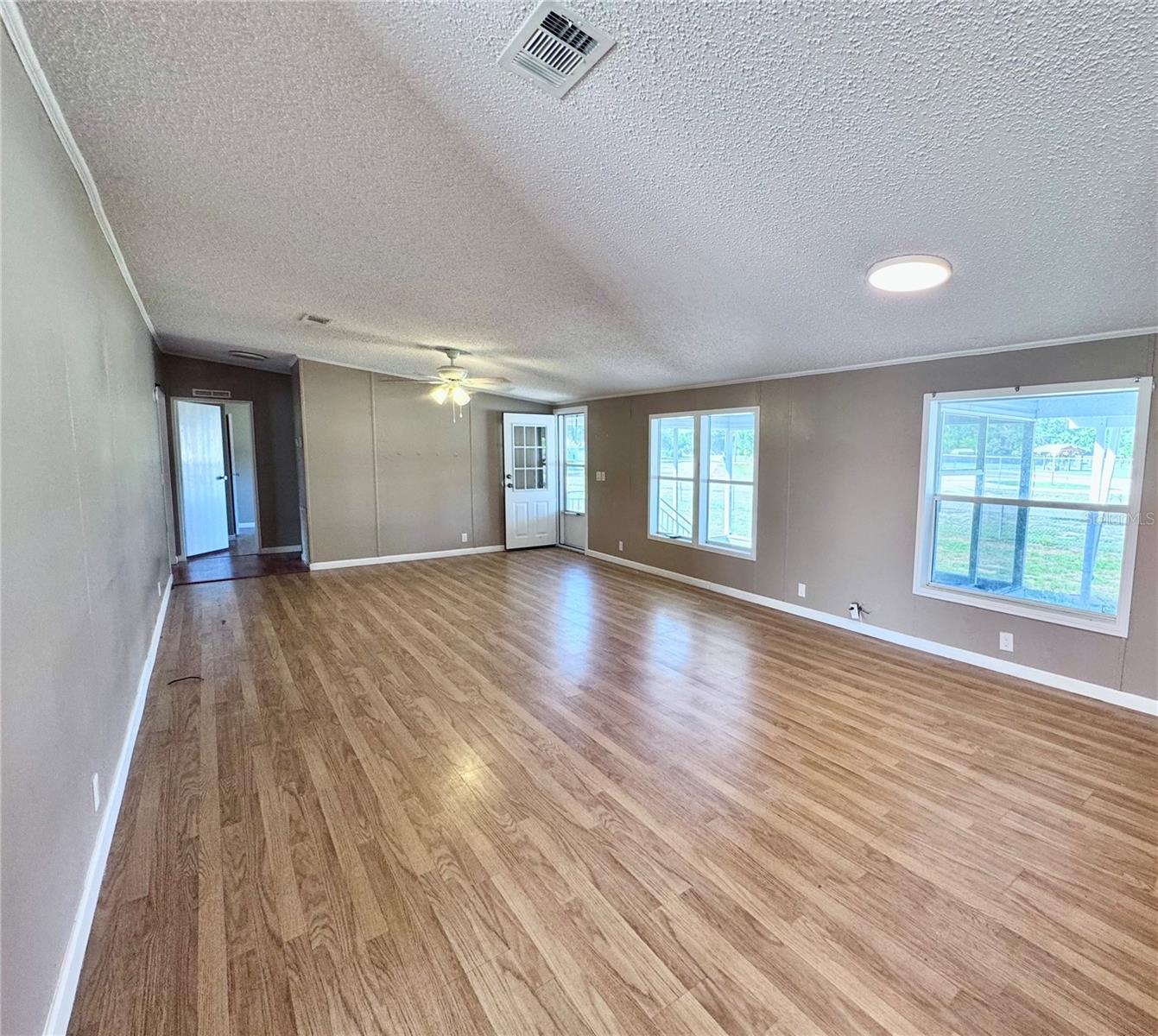 4300 MEADOW RIDGE AVE, MULBERRY, FL, 33860
