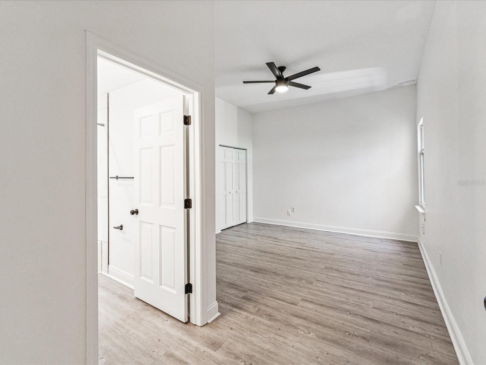 215 CENTRAL AVE #3F, ST PETERSBURG, FL, 33701
