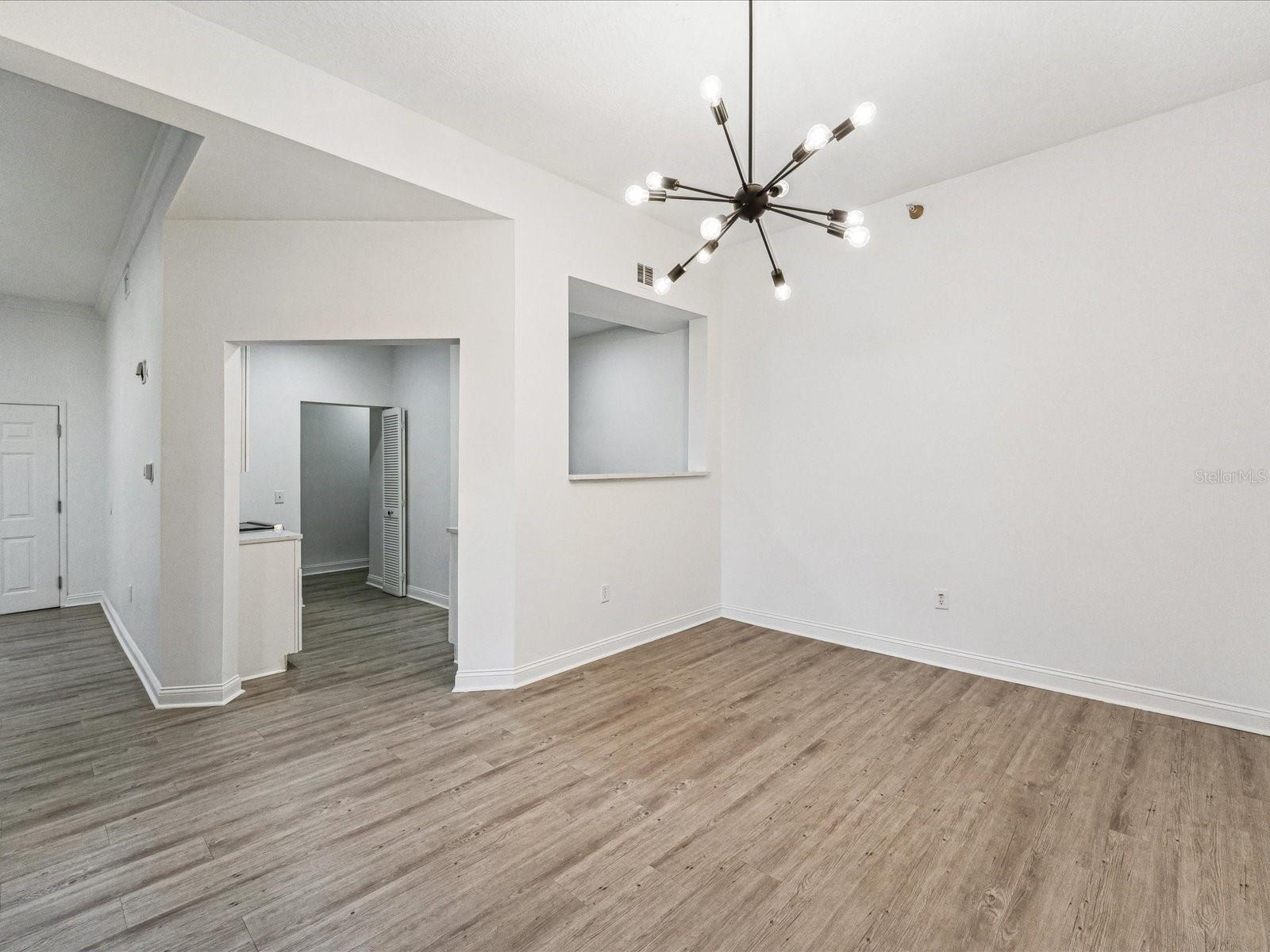 215 CENTRAL AVE #3F, ST PETERSBURG, FL, 33701