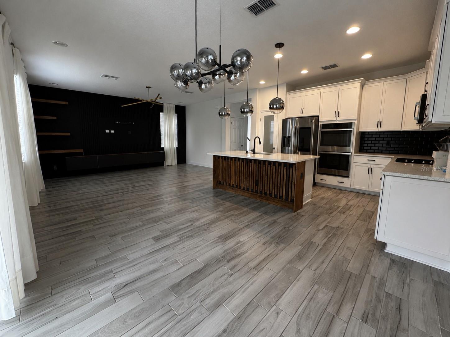 19258 OLD SPANISH RD, TAMPA, FL, 33647