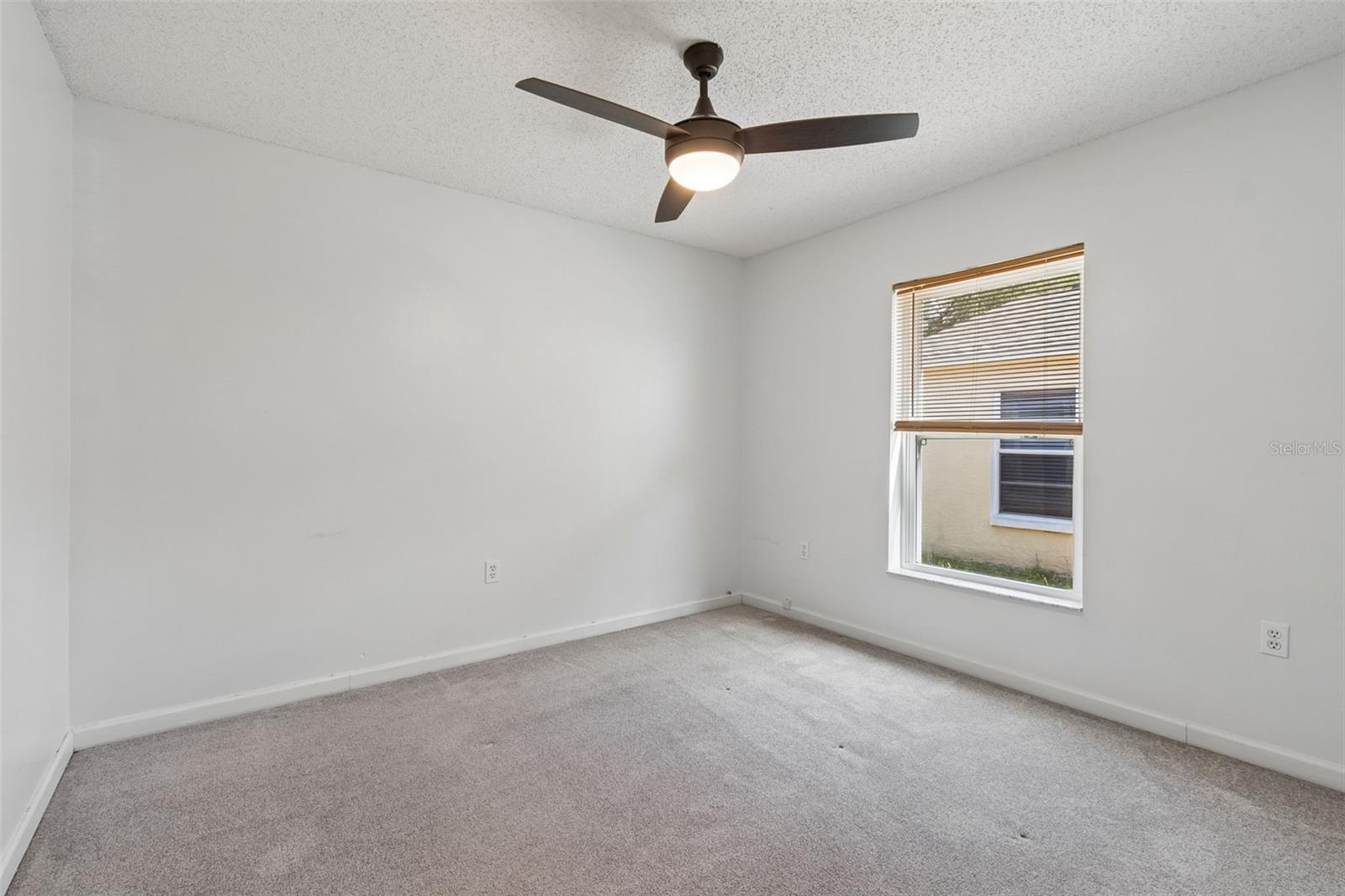 8445 N RIVER DUNE ST, TAMPA, FL, 33617
