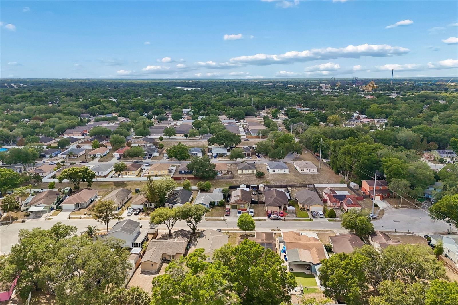 8445 N RIVER DUNE ST, TAMPA, FL, 33617