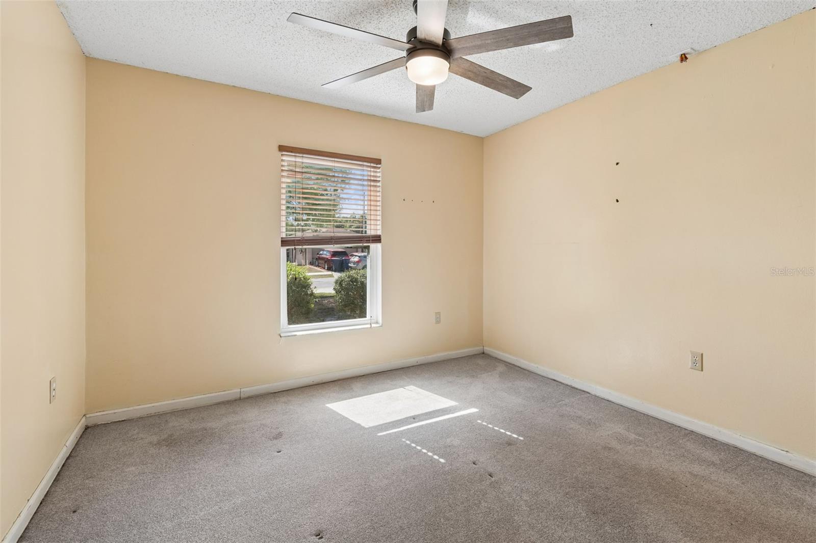 8445 N RIVER DUNE ST, TAMPA, FL, 33617