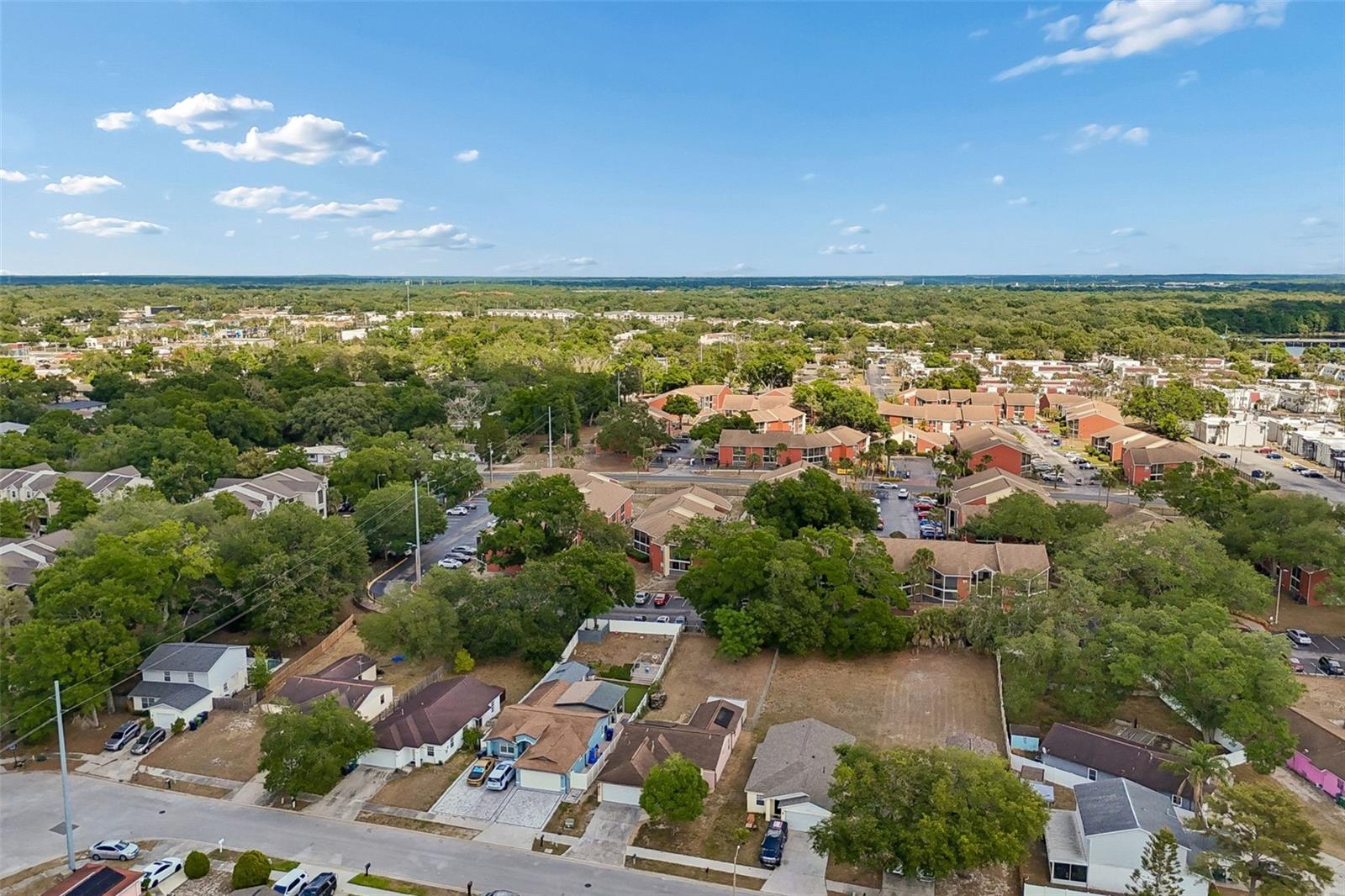 8445 N RIVER DUNE ST, TAMPA, FL, 33617