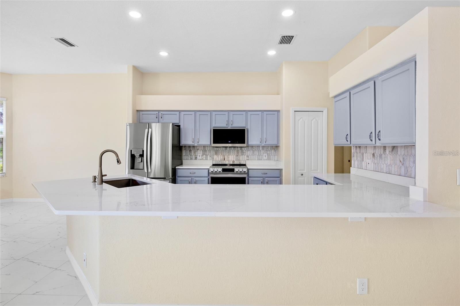 4971 SABAL LAKE CIR, SARASOTA, FL, 34238