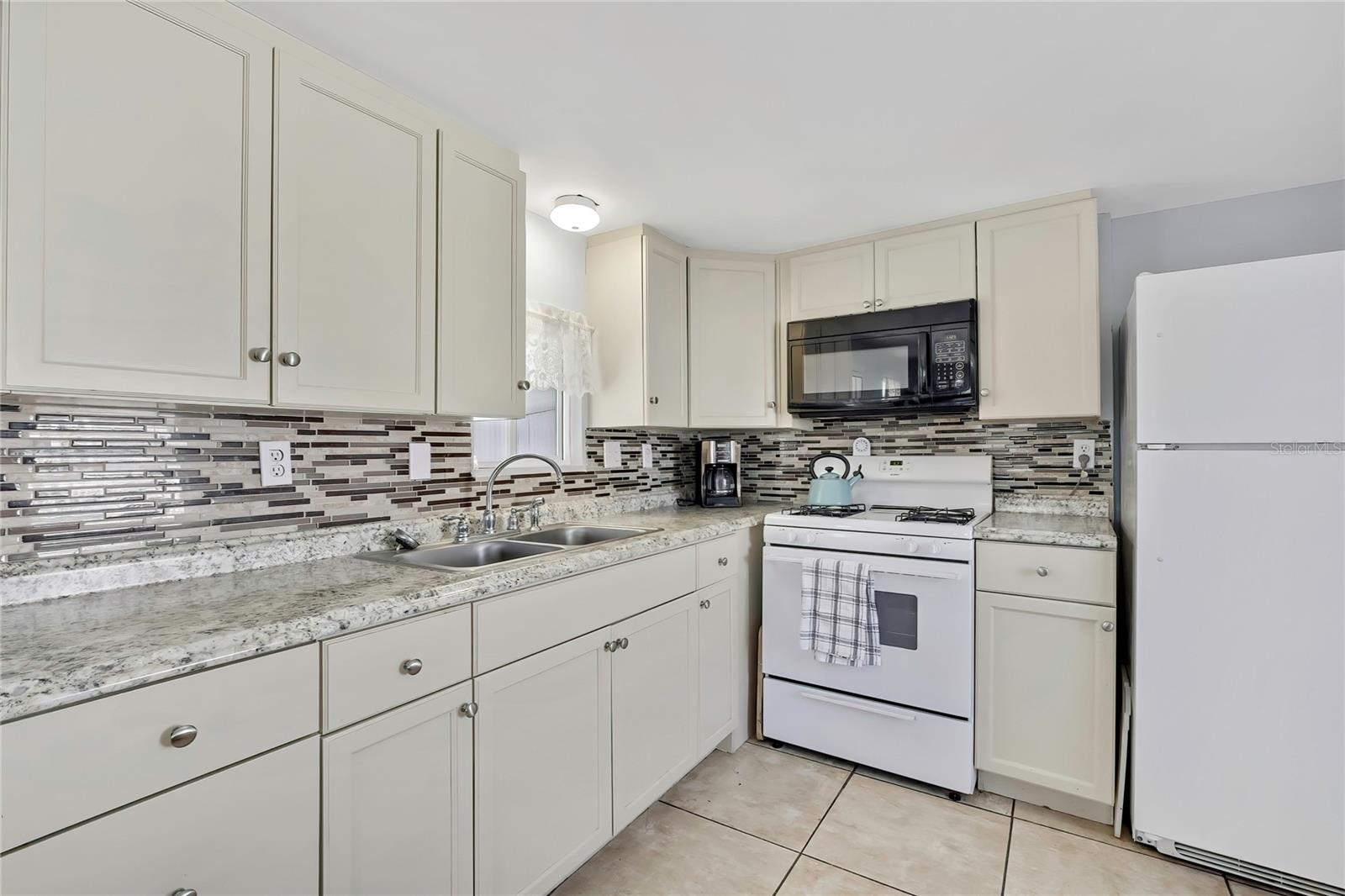 770 32ND AVE S #522, ST PETERSBURG, FL, 33705