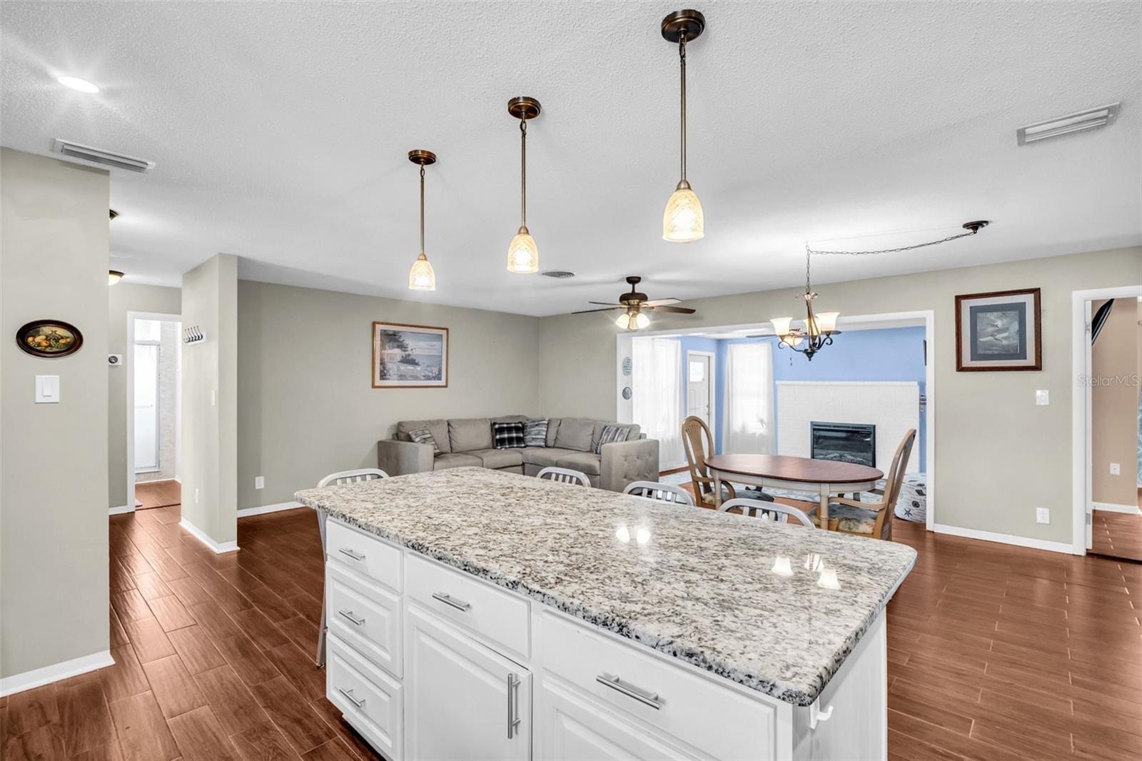 5676 WILLIAMS BLVD, SEMINOLE, FL, 33772
