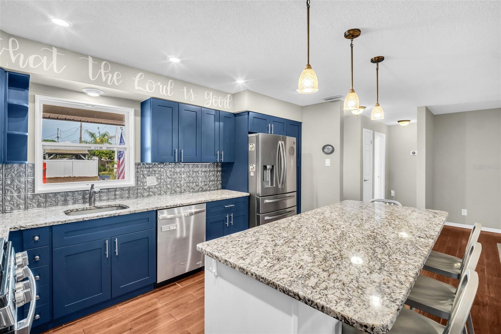 5676 WILLIAMS BLVD, SEMINOLE, FL, 33772