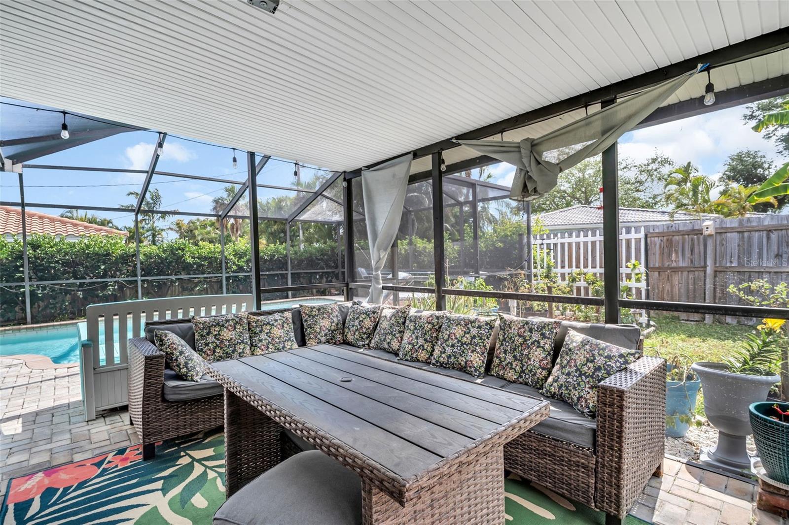 5676 WILLIAMS BLVD, SEMINOLE, FL, 33772