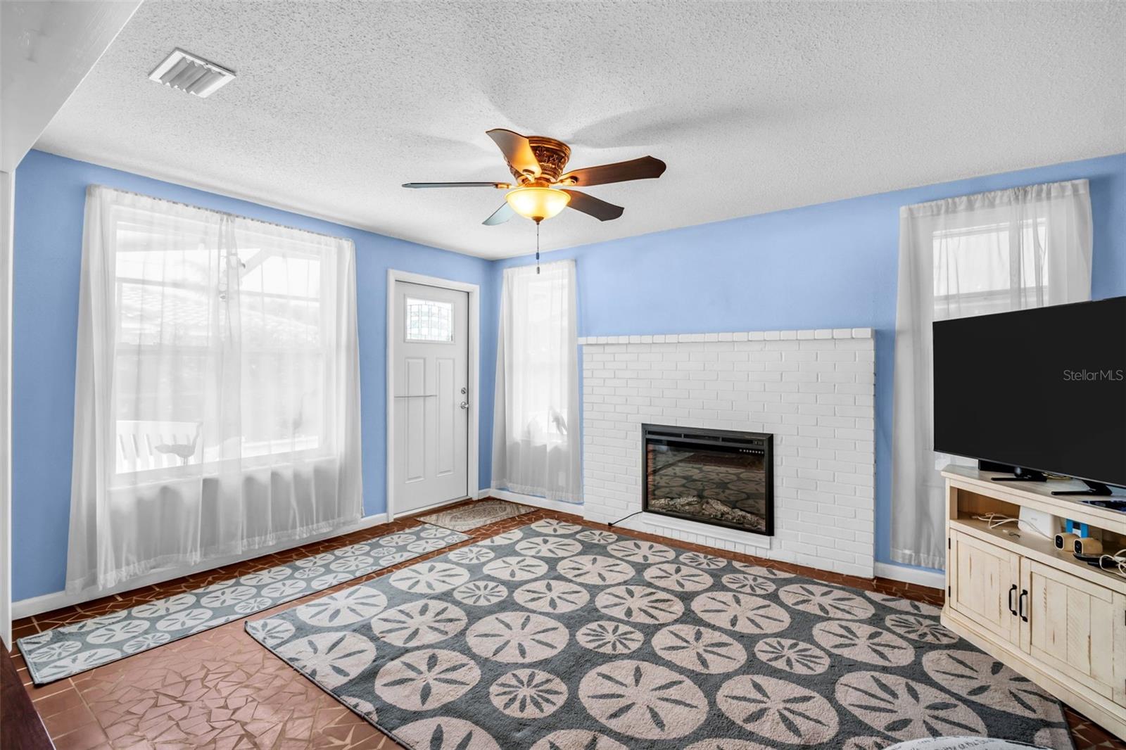 5676 WILLIAMS BLVD, SEMINOLE, FL, 33772