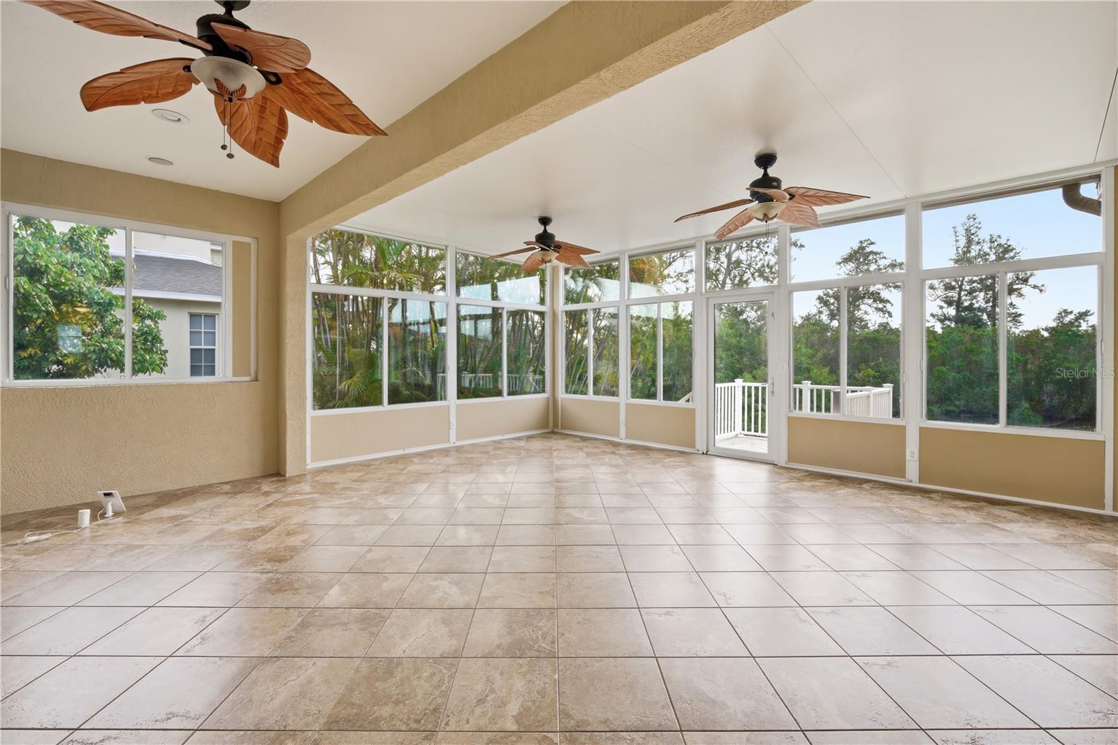 718 BUNKER VIEW DR, APOLLO BEACH, FL, 33572