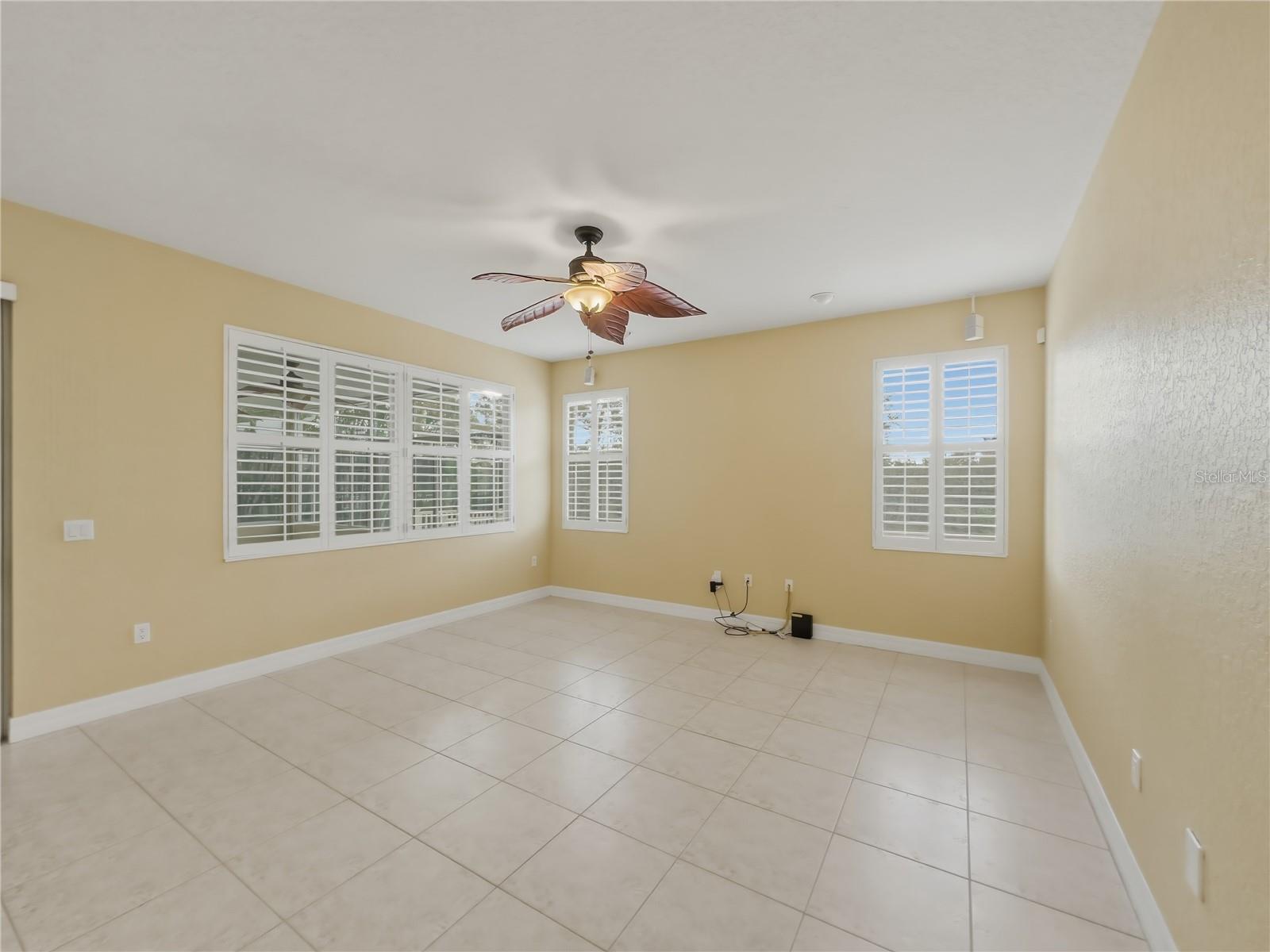 718 BUNKER VIEW DR, APOLLO BEACH, FL, 33572
