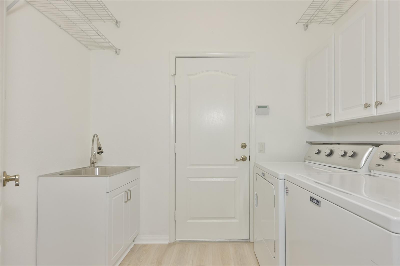 448 NOBLE FAIRE DR, SUN CITY CENTER, FL, 33573