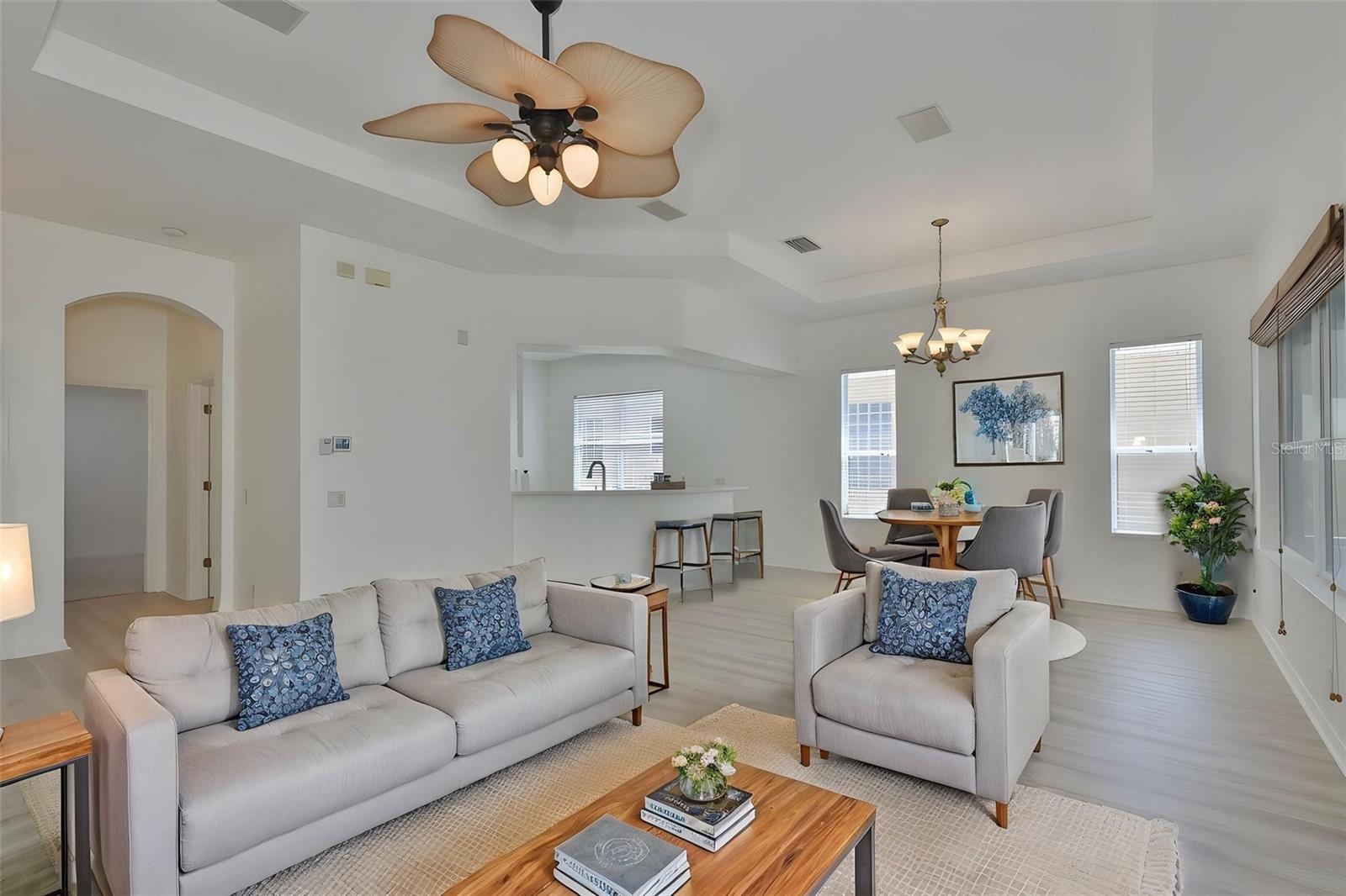 448 NOBLE FAIRE DR, SUN CITY CENTER, FL, 33573
