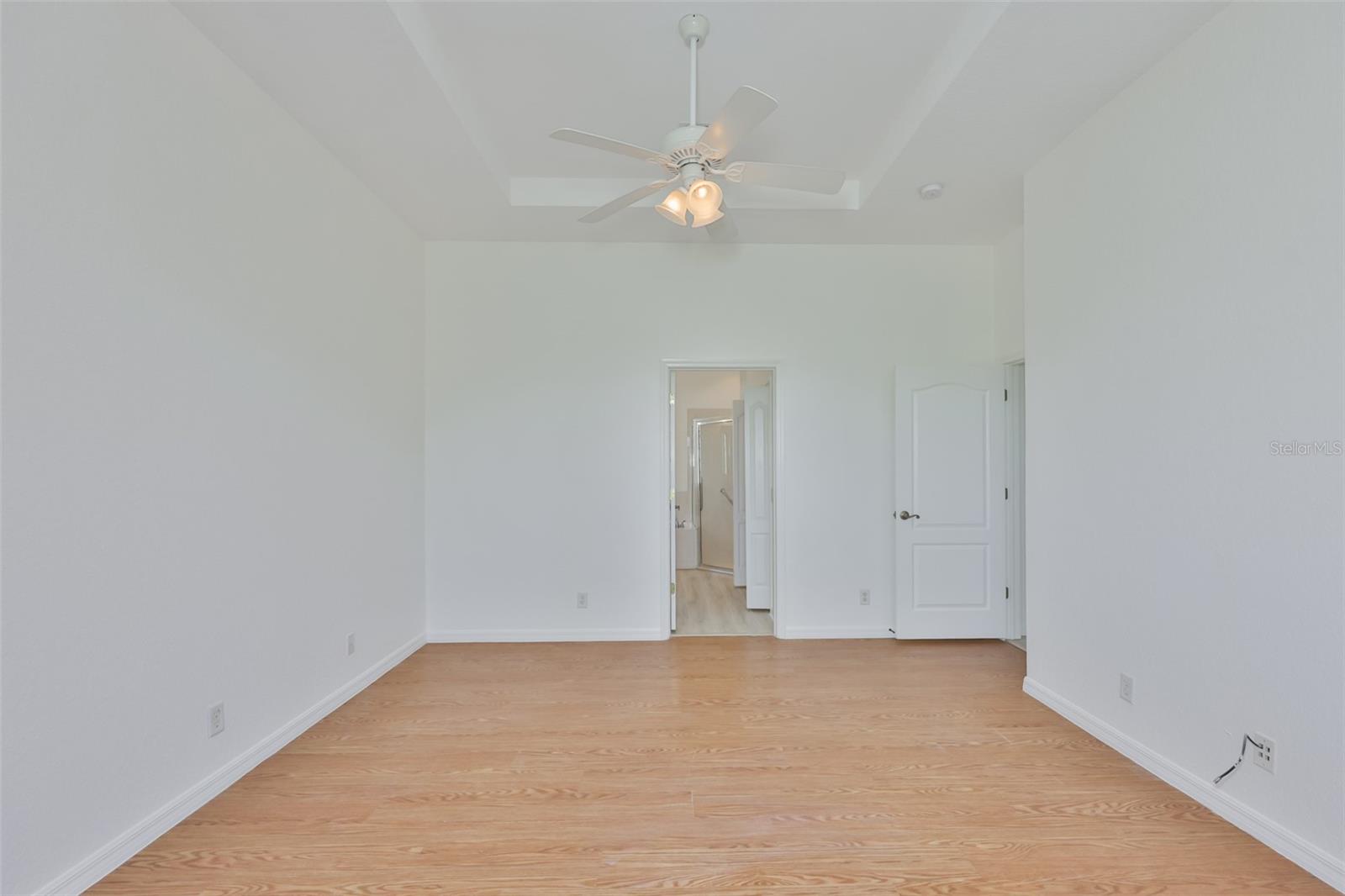 448 NOBLE FAIRE DR, SUN CITY CENTER, FL, 33573