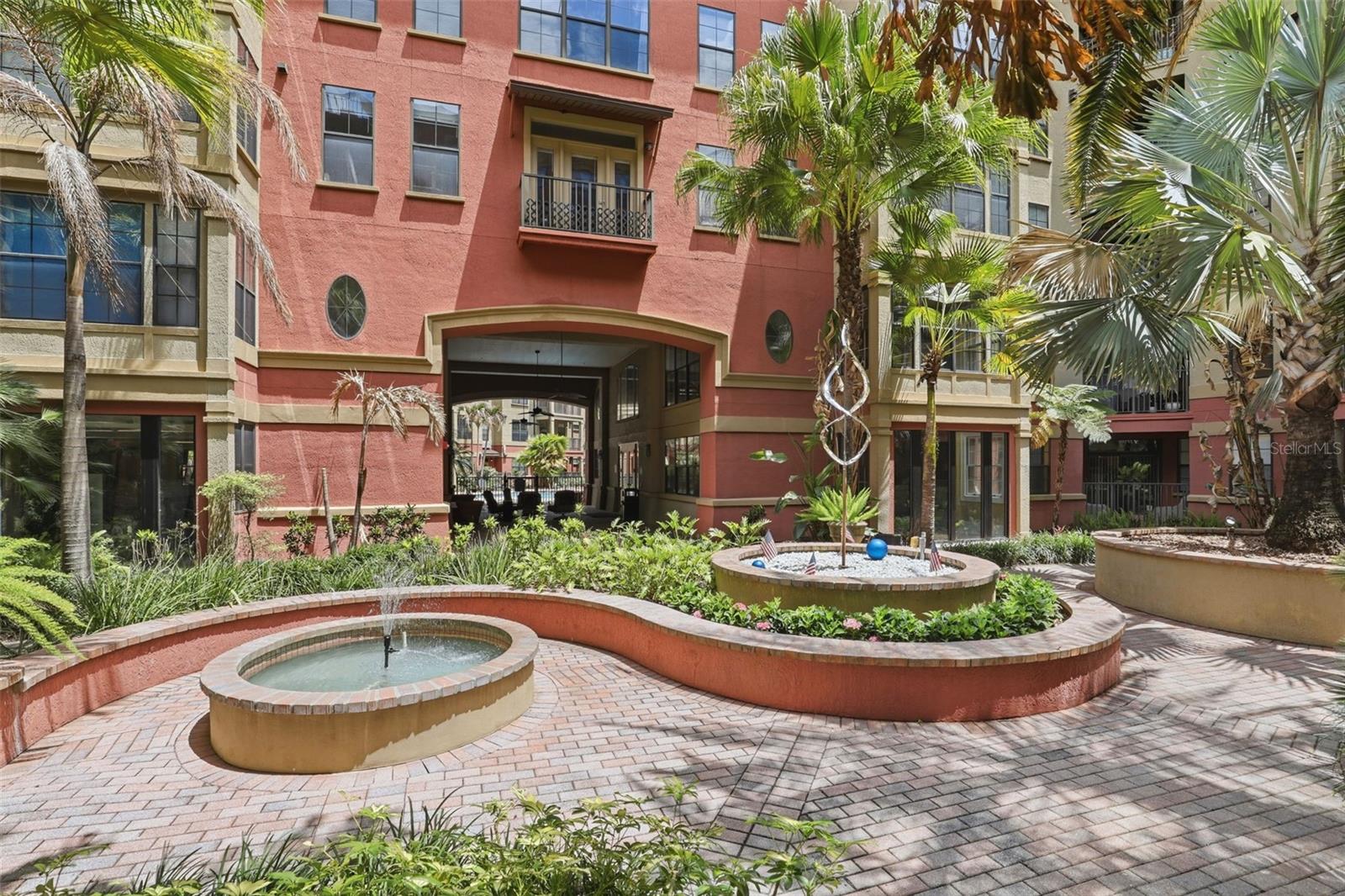 911 N ORANGE AVE #521, ORLANDO, FL, 32801