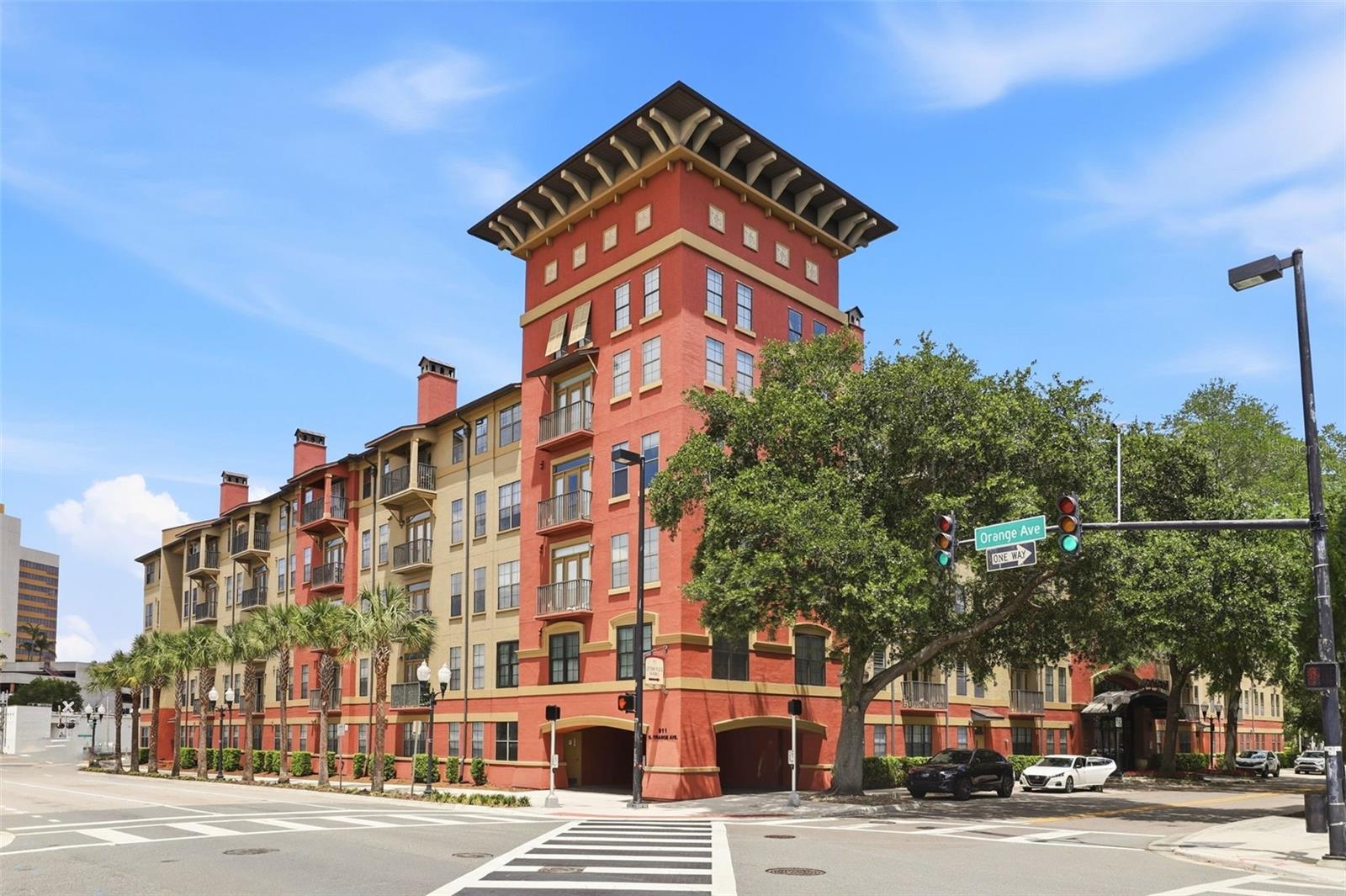 911 N ORANGE AVE #521, ORLANDO, FL, 32801