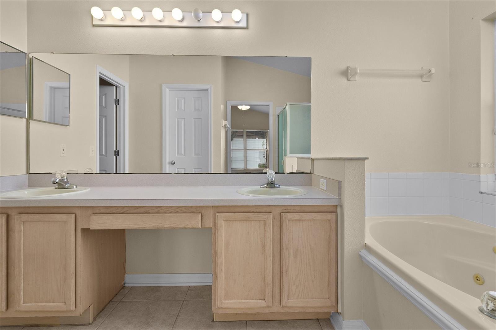 2546 CROWN RIDGE CIR, KISSIMMEE, FL, 34744