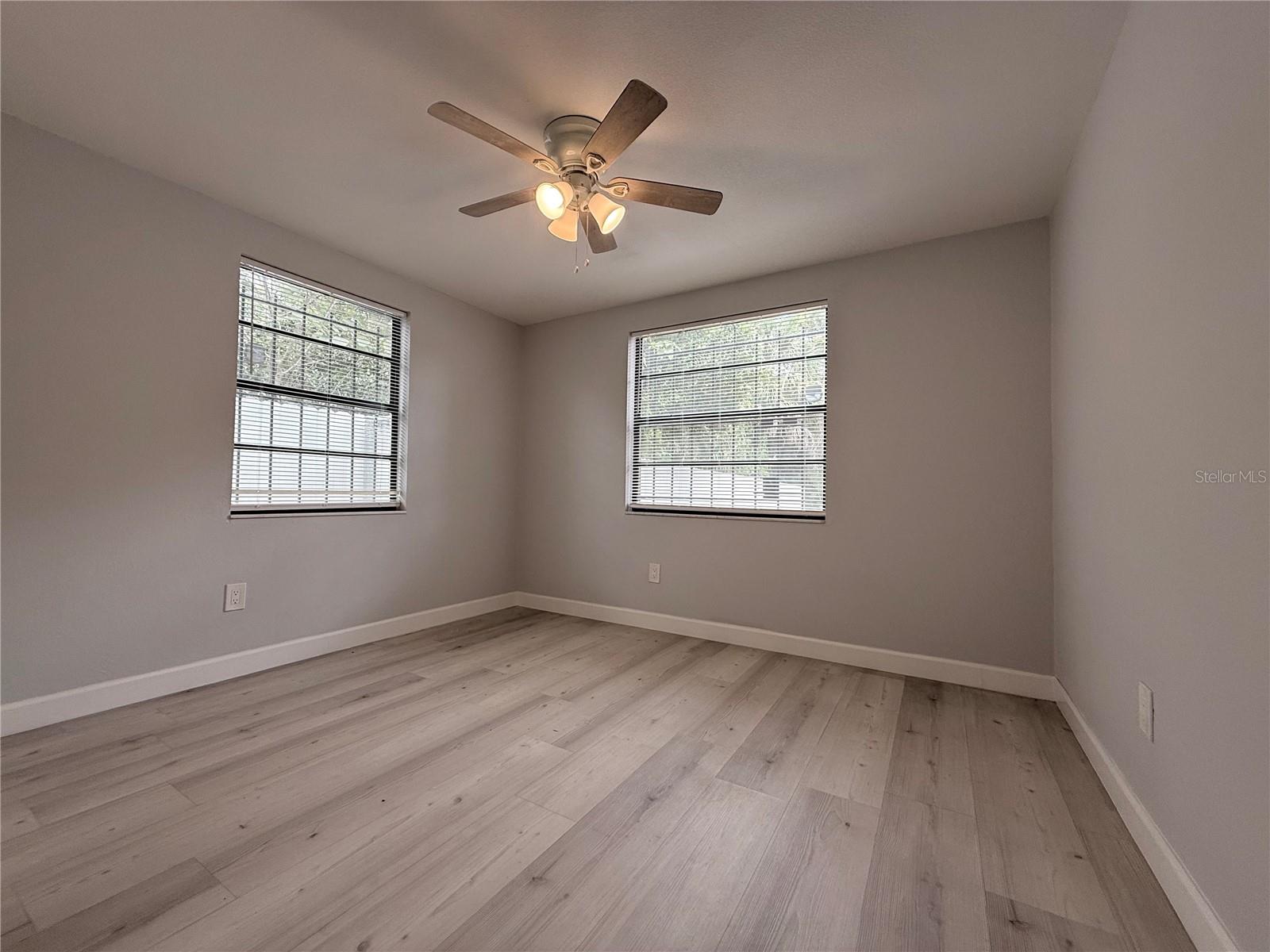 9010 N JONES AVE, TAMPA, FL, 33604