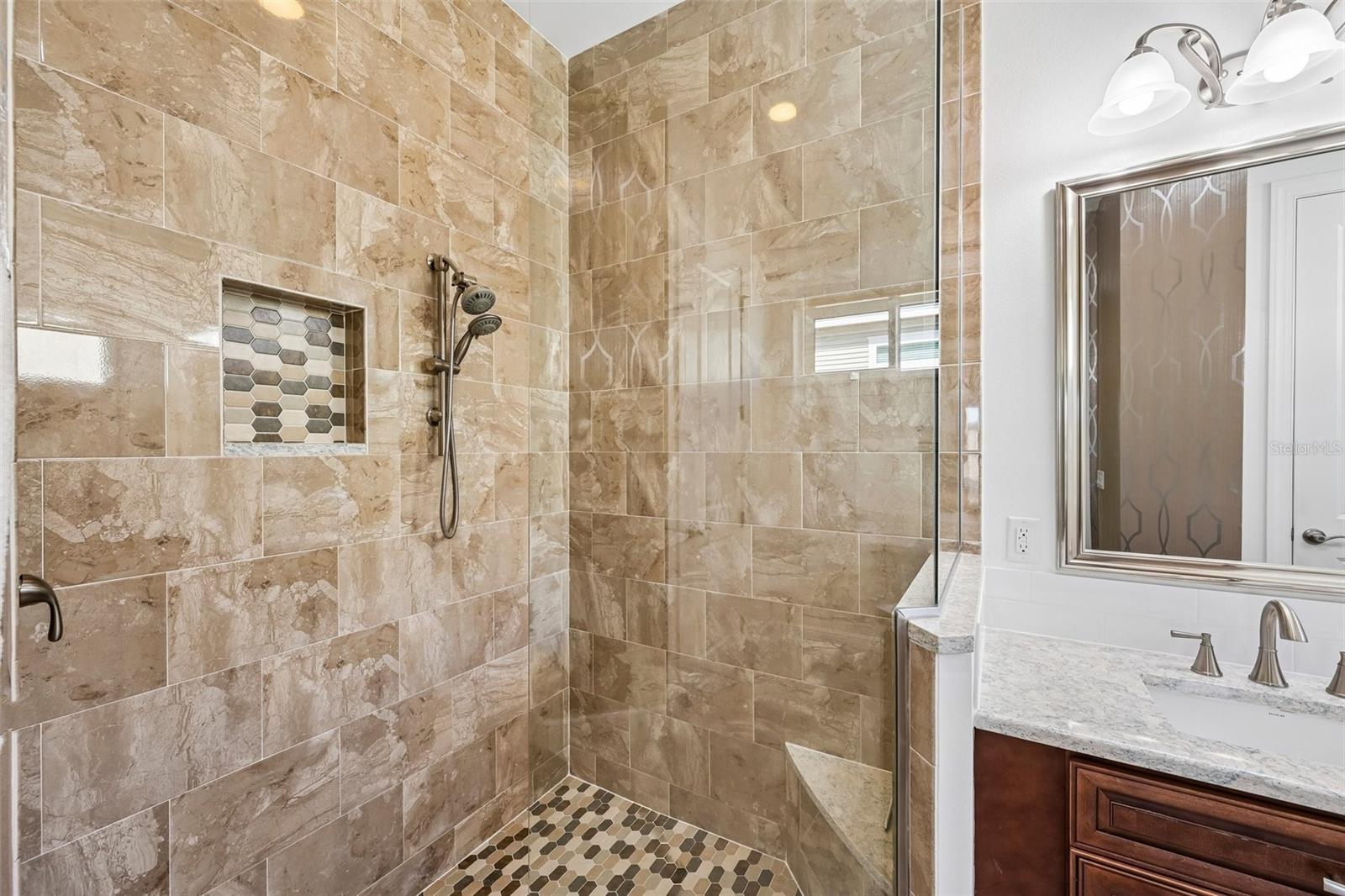 8174 17TH AVE W, BRADENTON, FL, 34209
