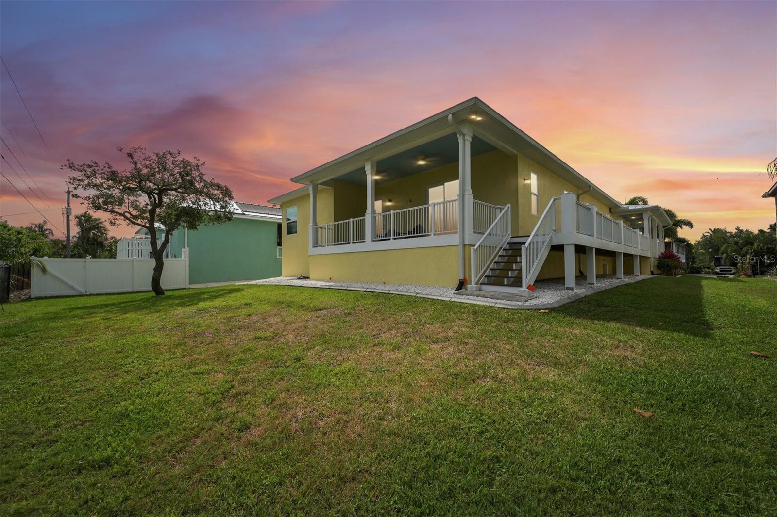 8174 17TH AVE W, BRADENTON, FL, 34209