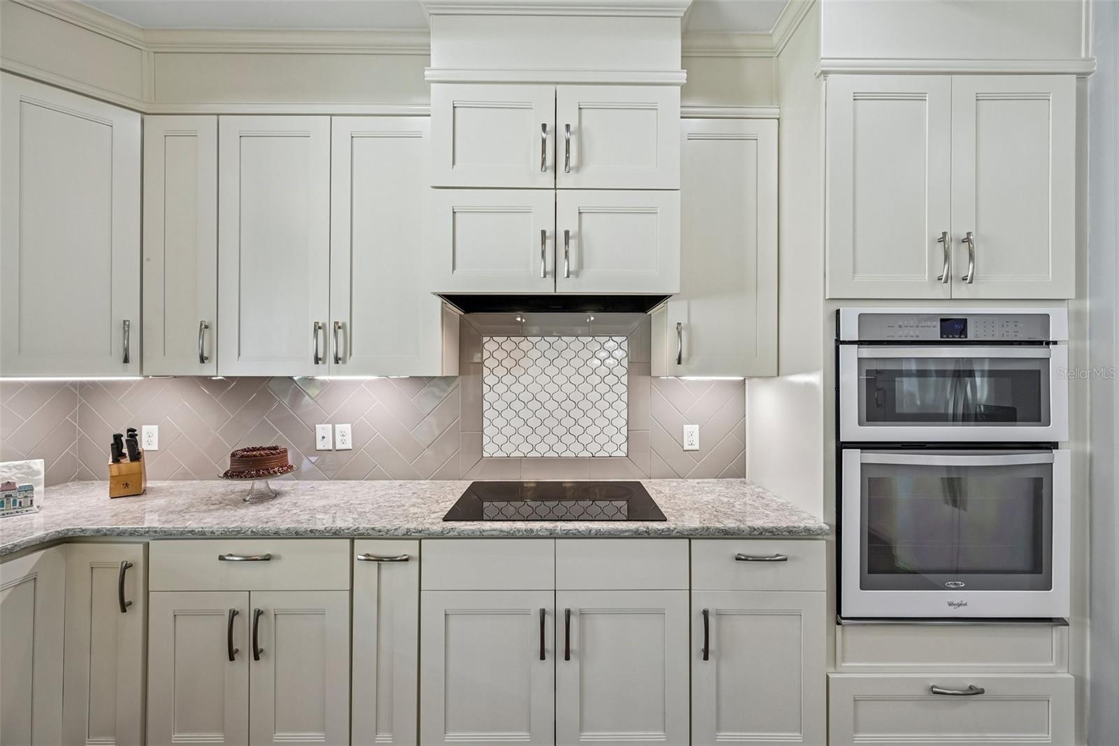 8174 17TH AVE W, BRADENTON, FL, 34209