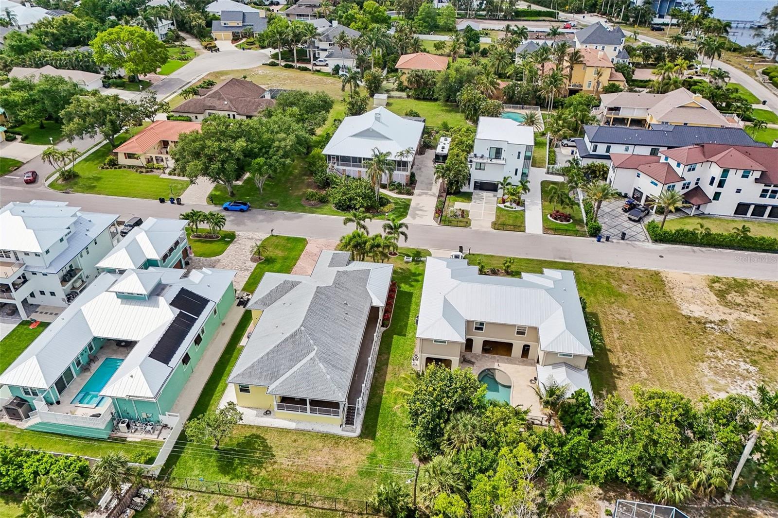 8174 17TH AVE W, BRADENTON, FL, 34209