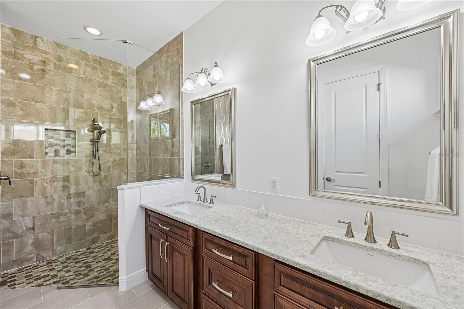 8174 17TH AVE W, BRADENTON, FL, 34209