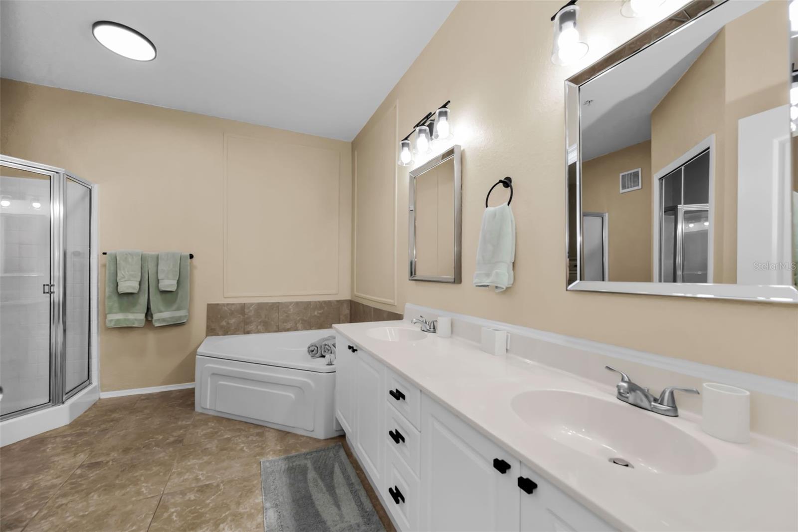 2757 VIA CIPRIANI #1110B, CLEARWATER, FL, 33764