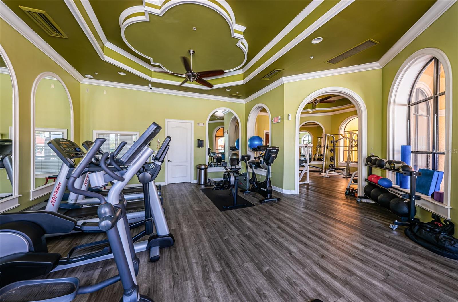 2757 VIA CIPRIANI #1110B, CLEARWATER, FL, 33764