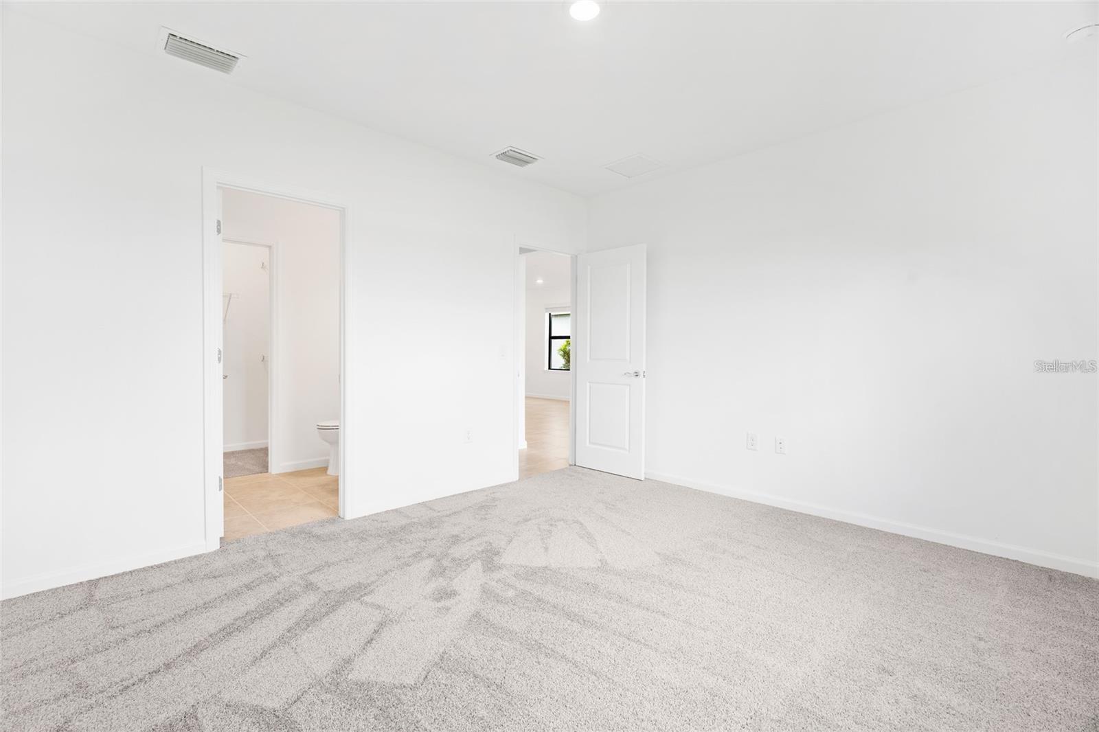 6560 SILVERSTAR DR, SARASOTA, FL, 34240