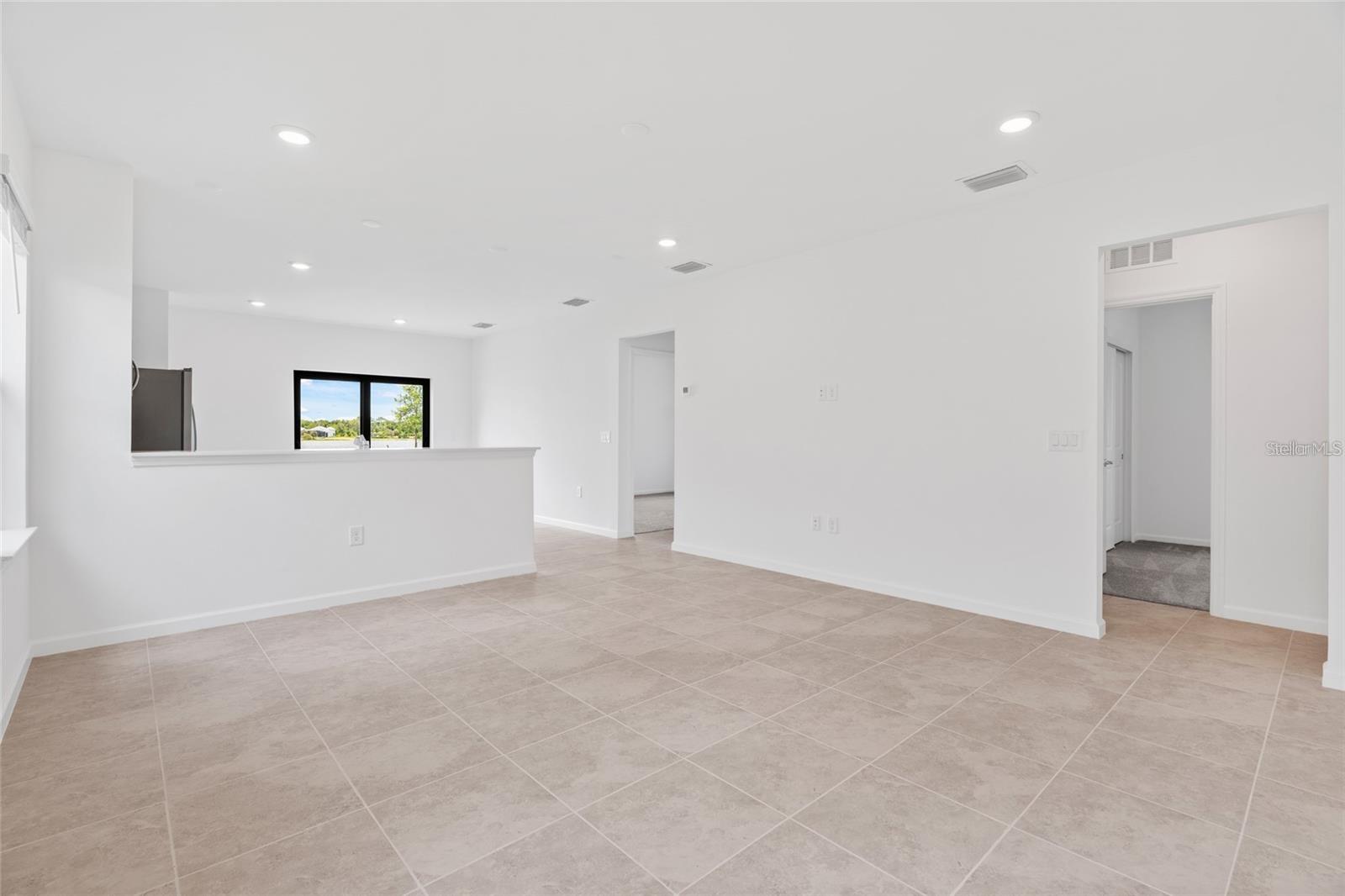 6560 SILVERSTAR DR, SARASOTA, FL, 34240