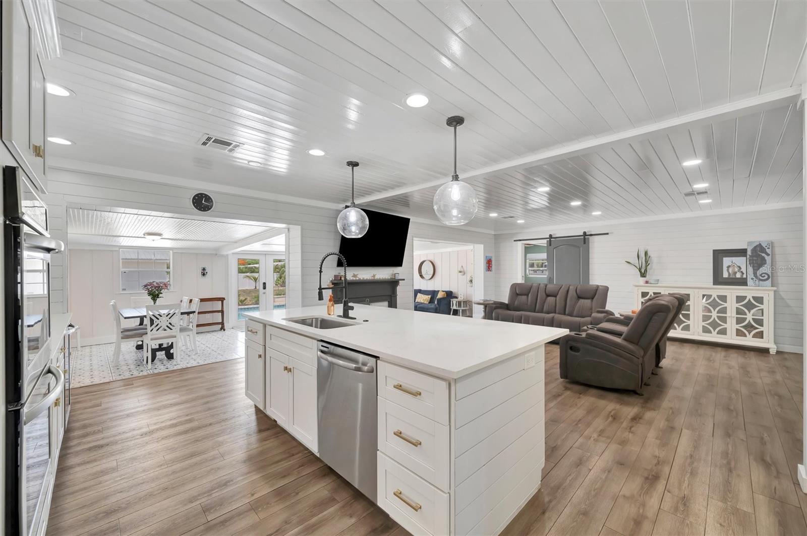 812 59TH ST NW, BRADENTON, FL, 34209