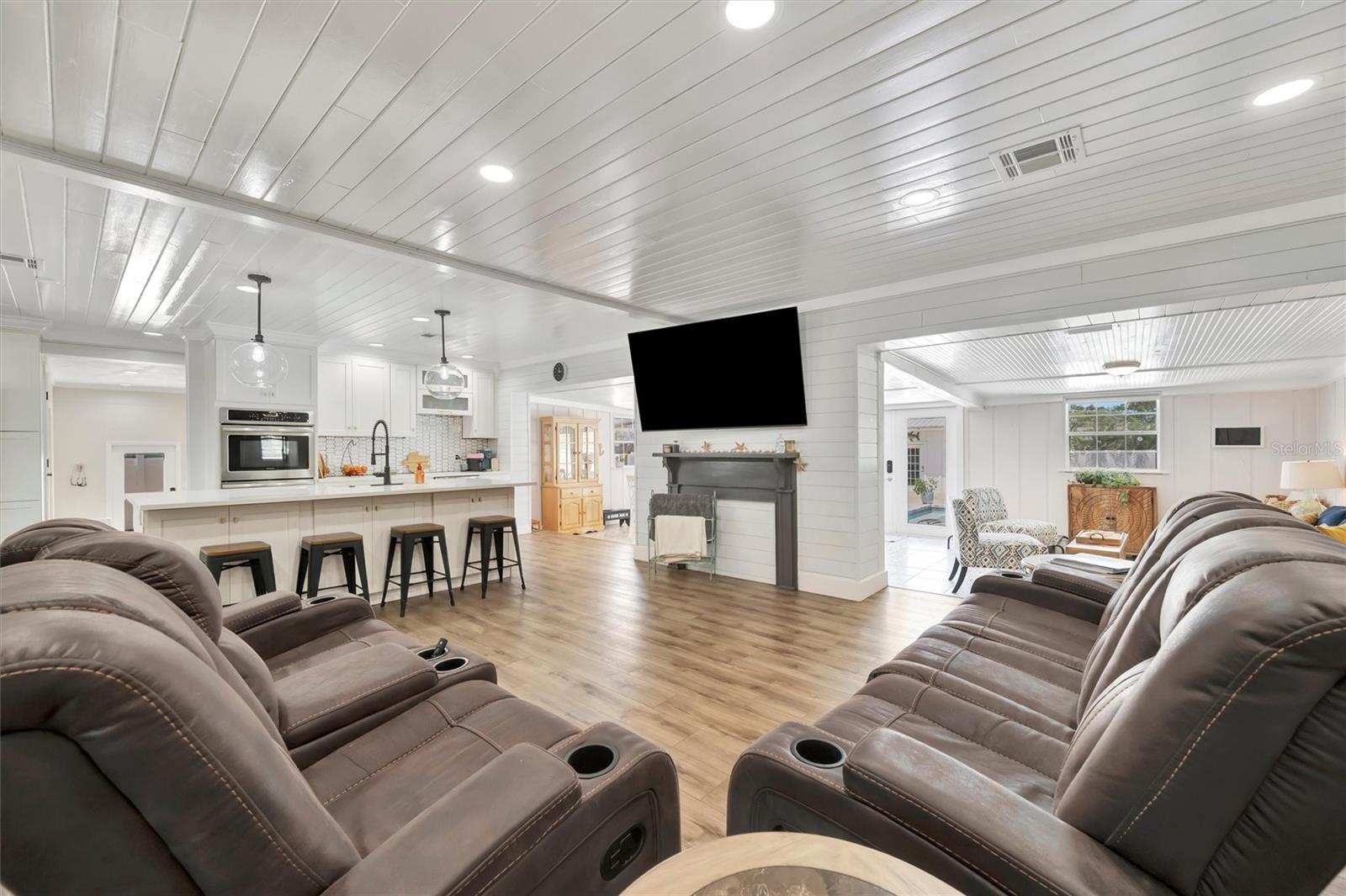 812 59TH ST NW, BRADENTON, FL, 34209