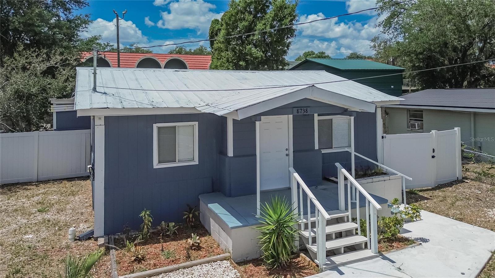 8738 N TANGERINE PL, TAMPA, FL, 33617
